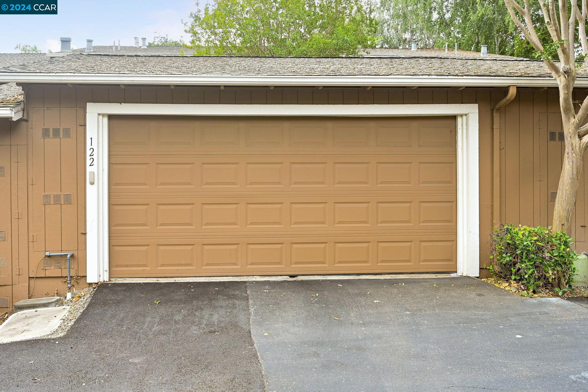 122 Summerside Cir