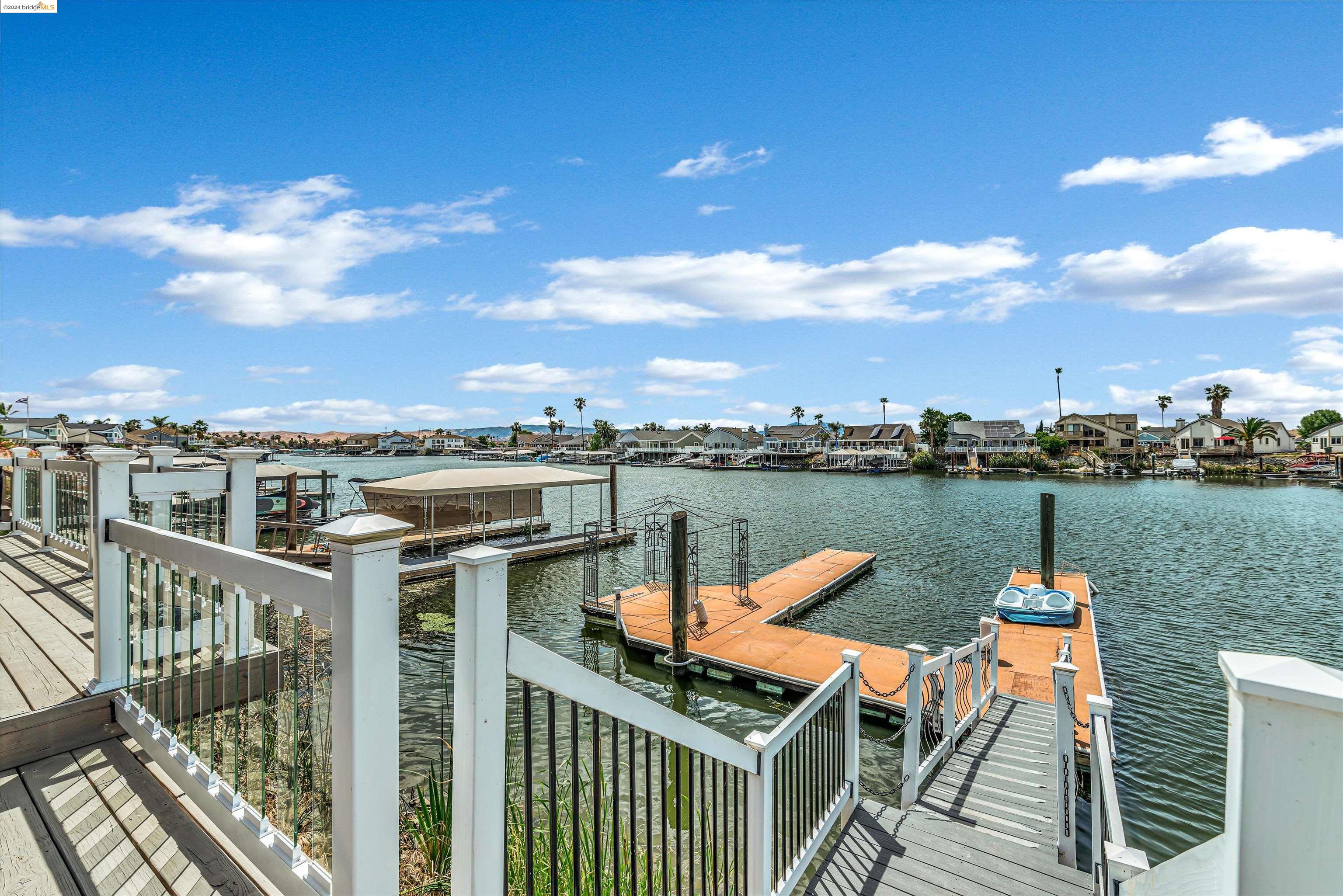 1739 Dune Point Way
