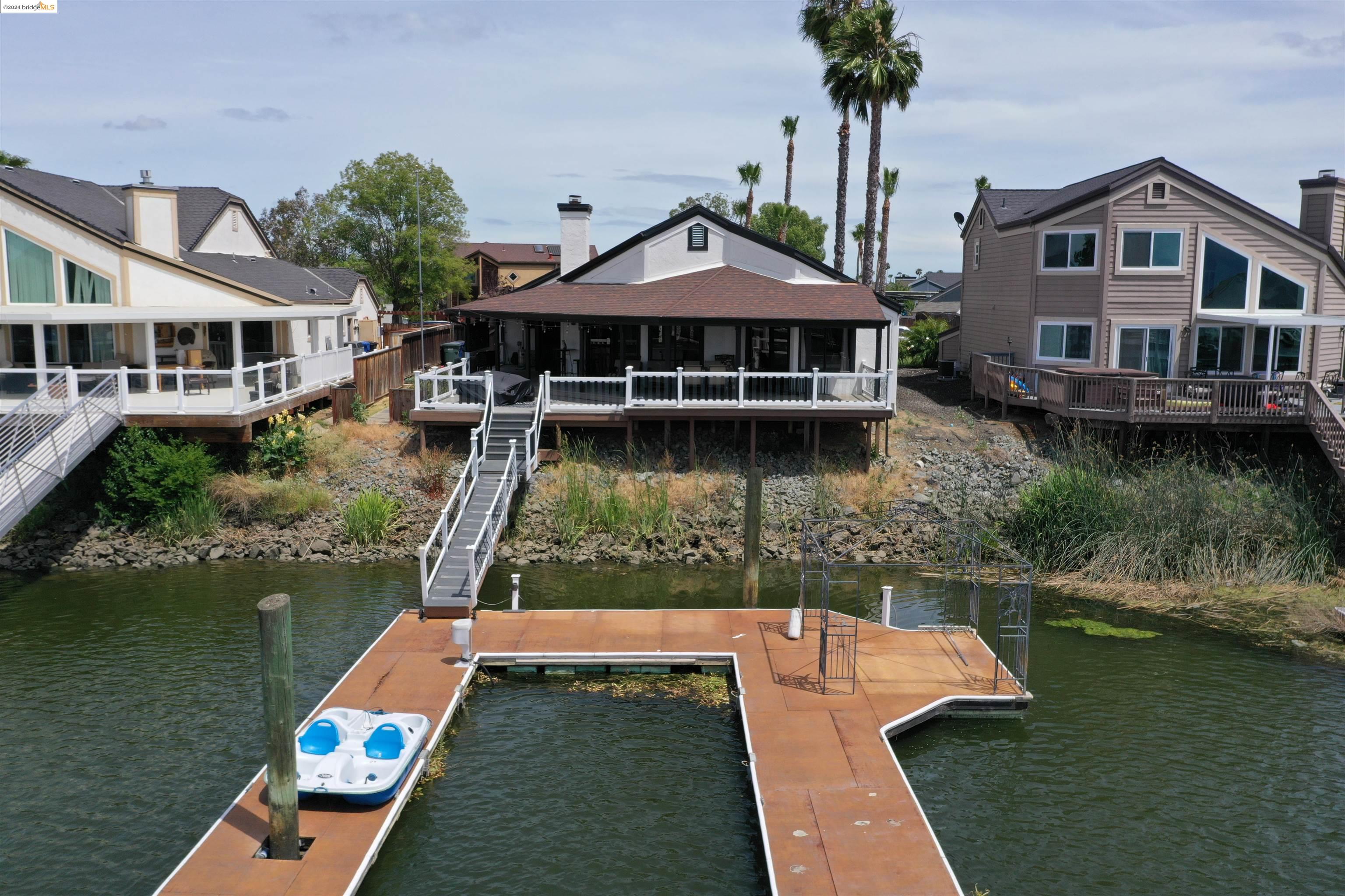 1739 Dune Point Way