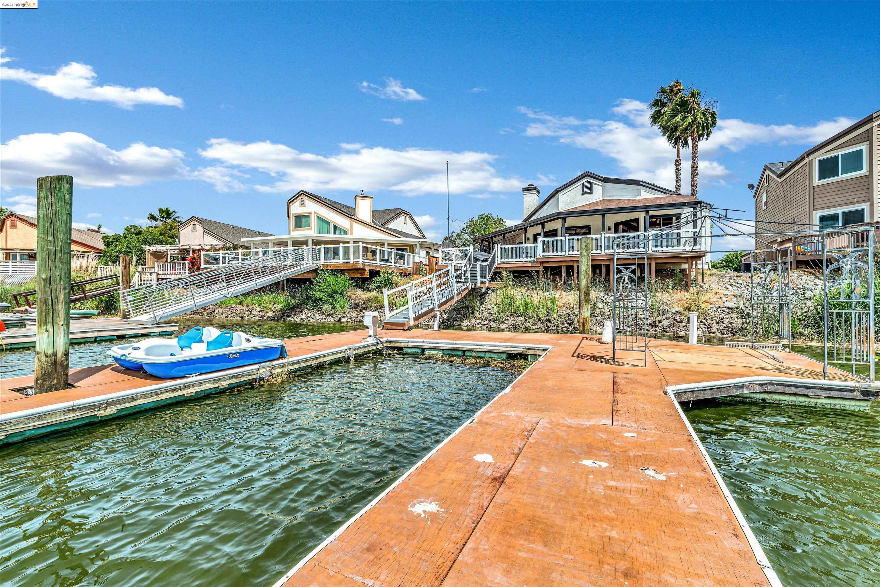 1739 Dune Point Way