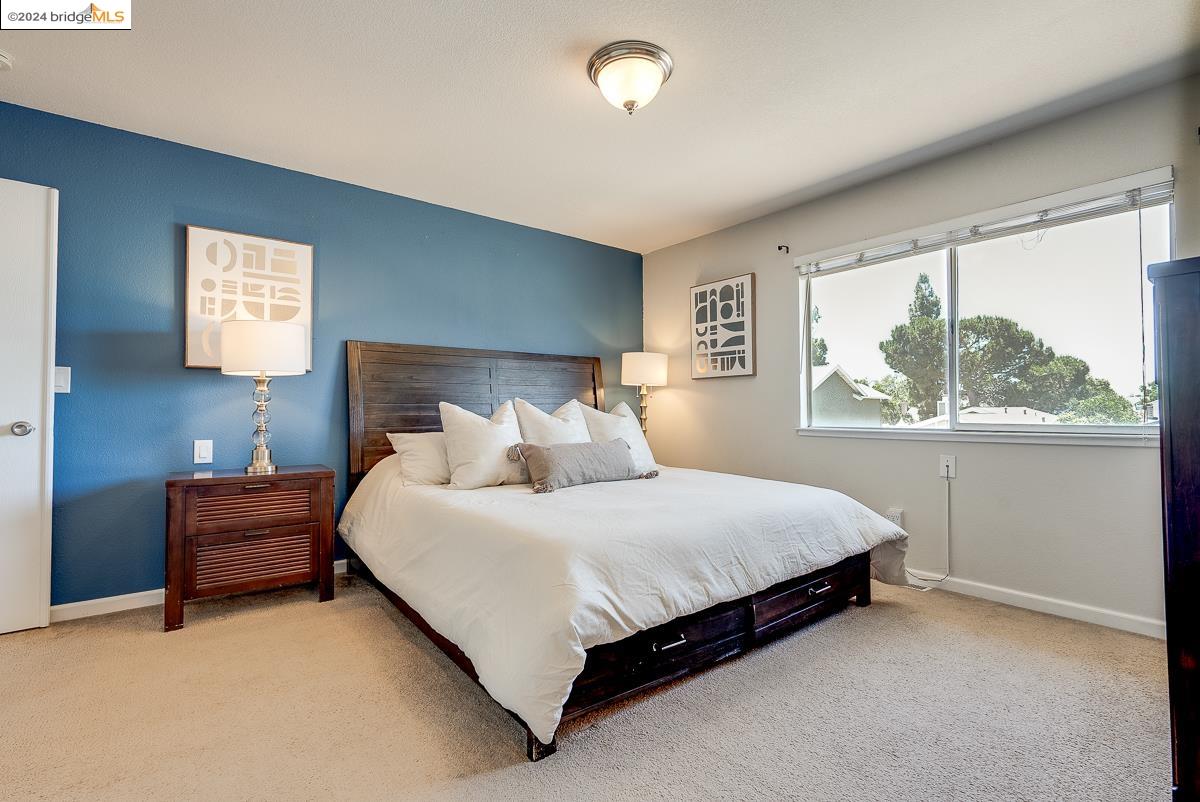 450 Almondtree Cir