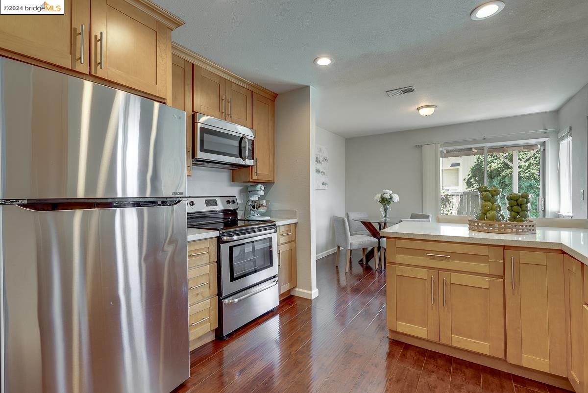 450 Almondtree Cir