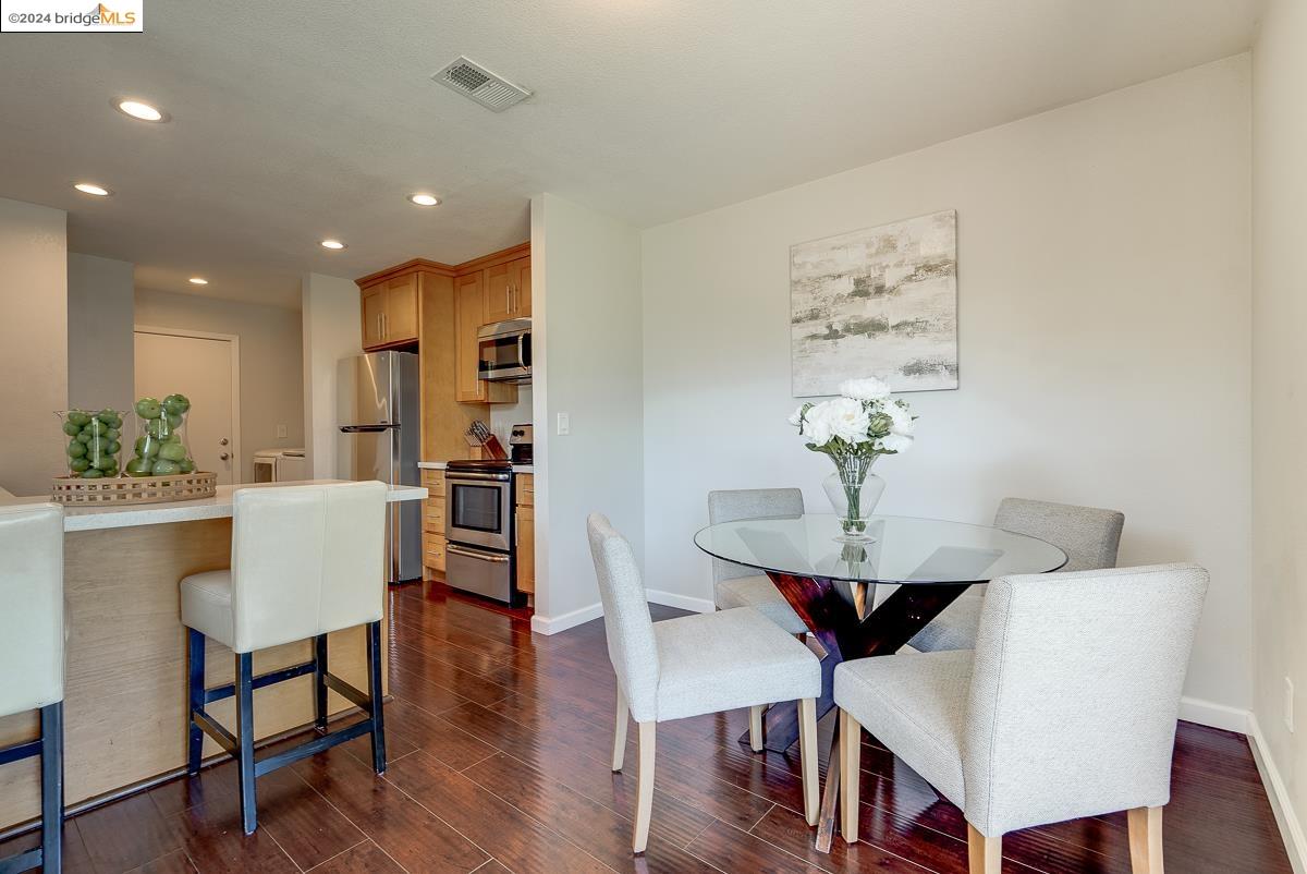 450 Almondtree Cir