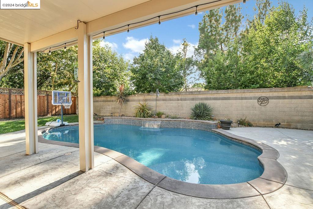 25 Jericho Ct