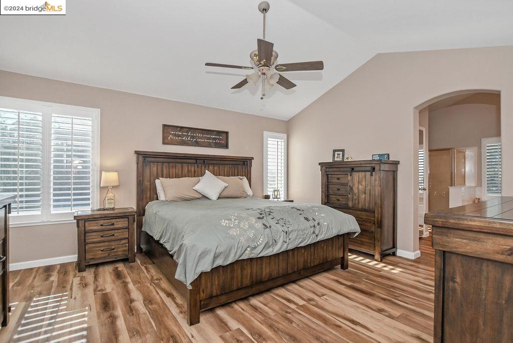25 Jericho Ct