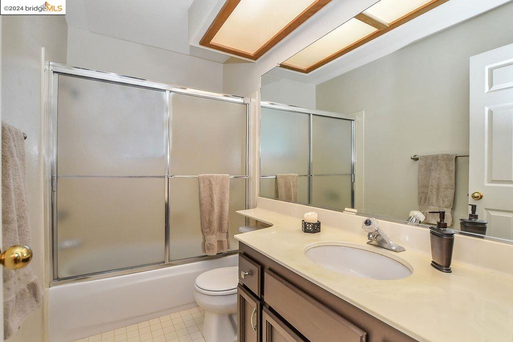 25 Jericho Ct