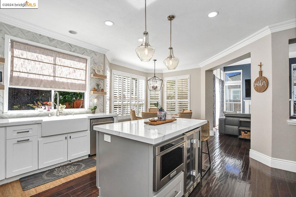 162 Pistachio Pl