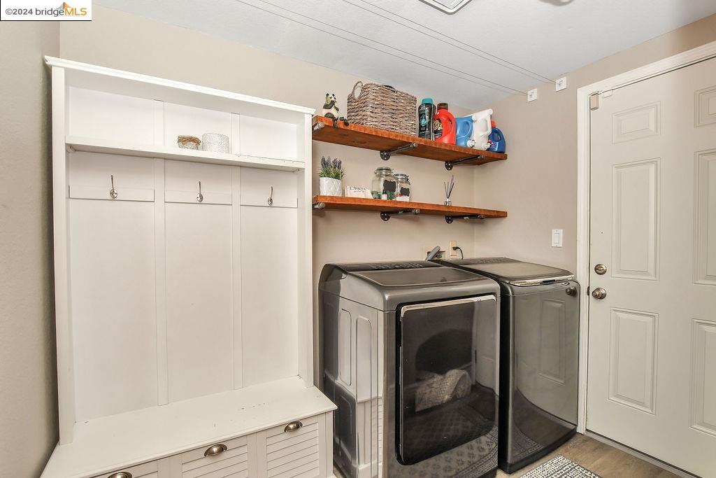 162 Pistachio Pl