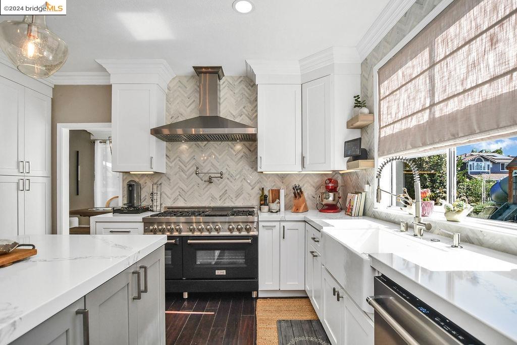 162 Pistachio Pl
