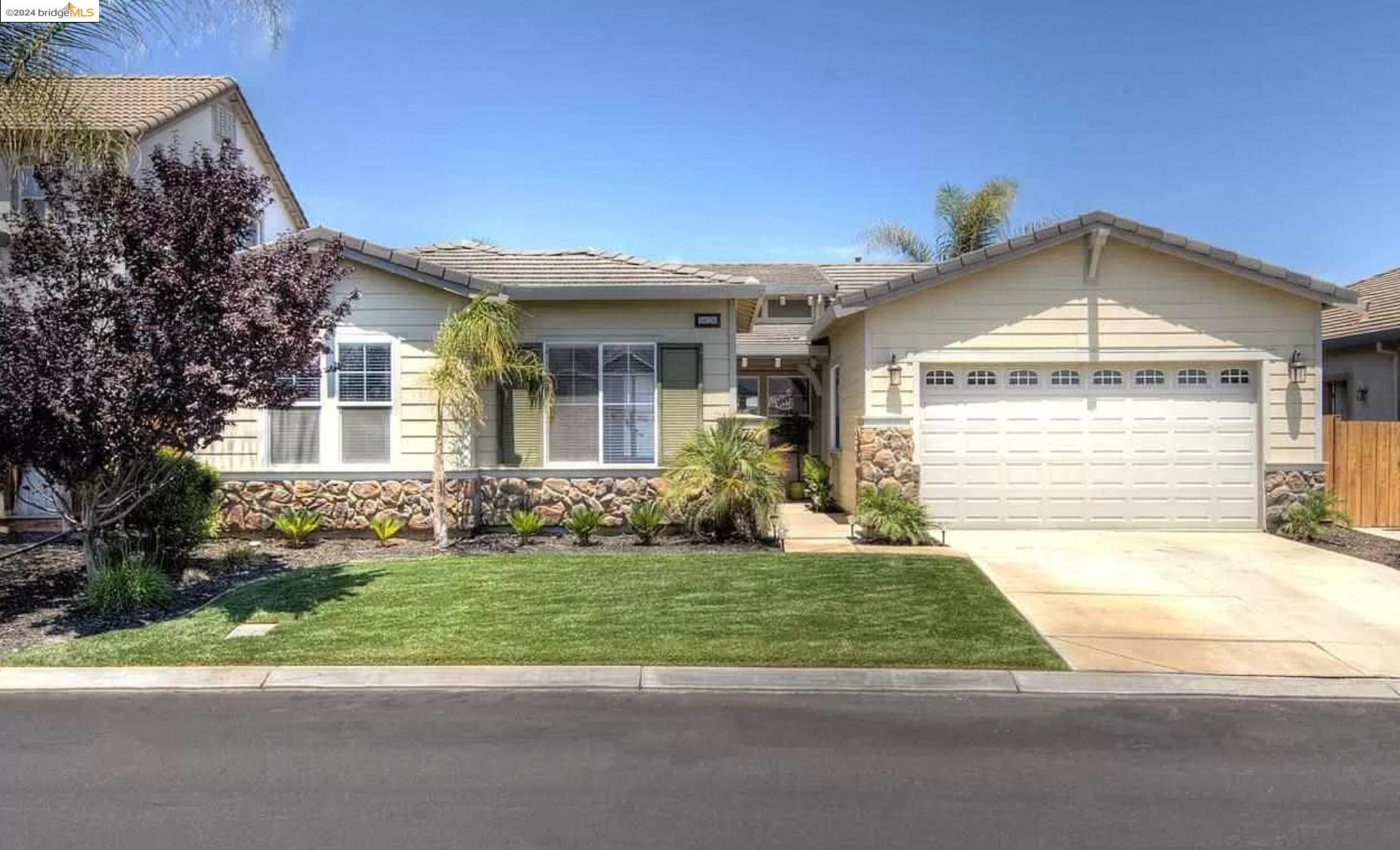 5626 Arcadia Cir