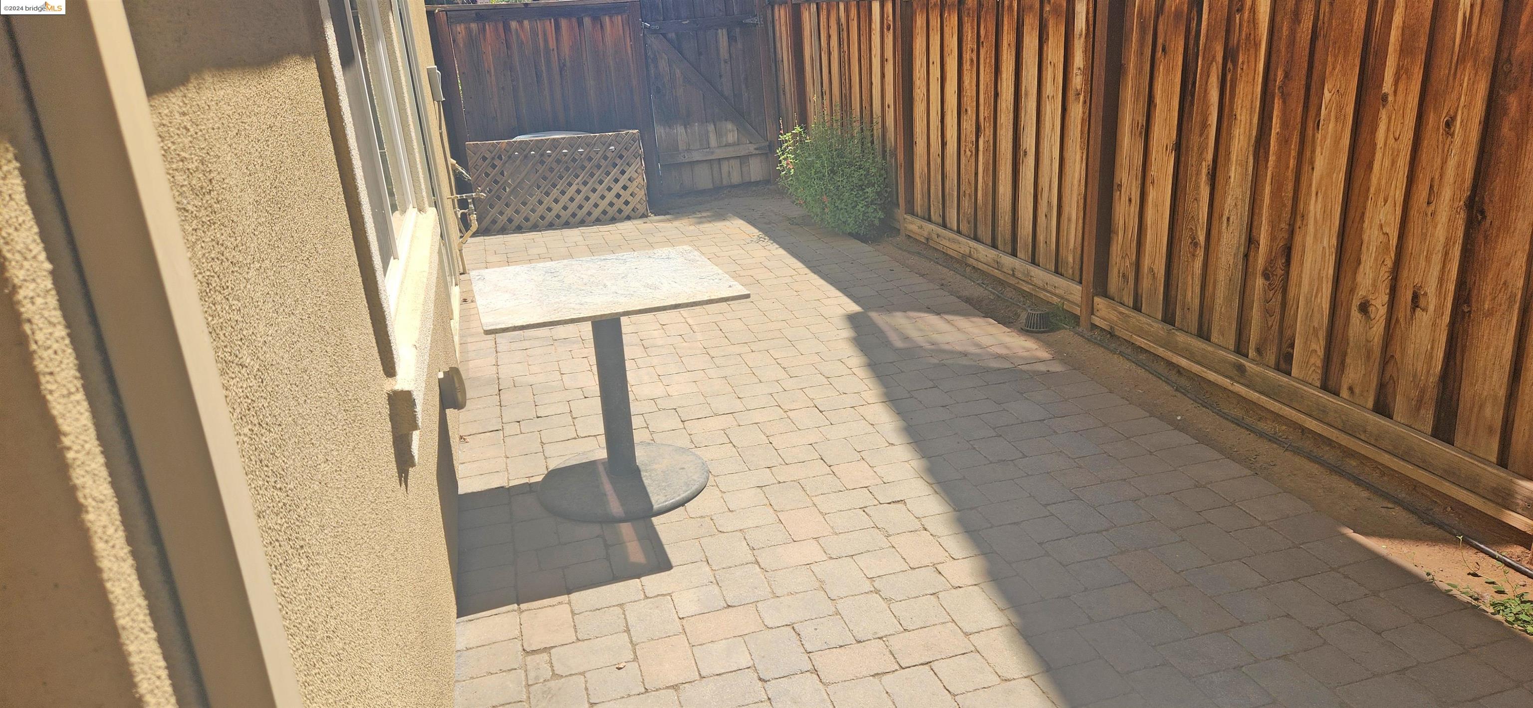 225 Alta St