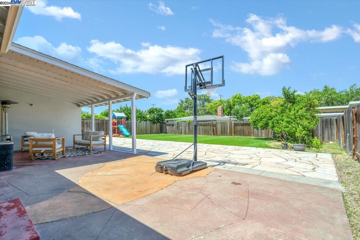 177 Sierra Dr