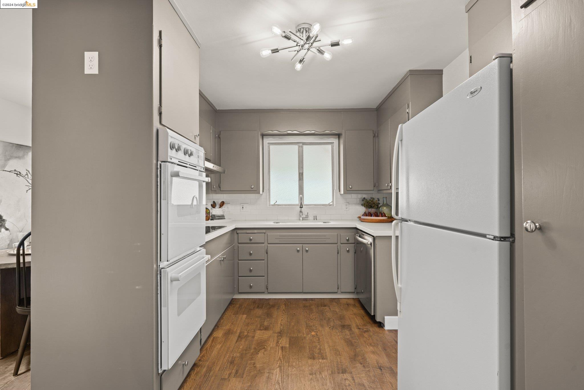 91 Cambrian Ave