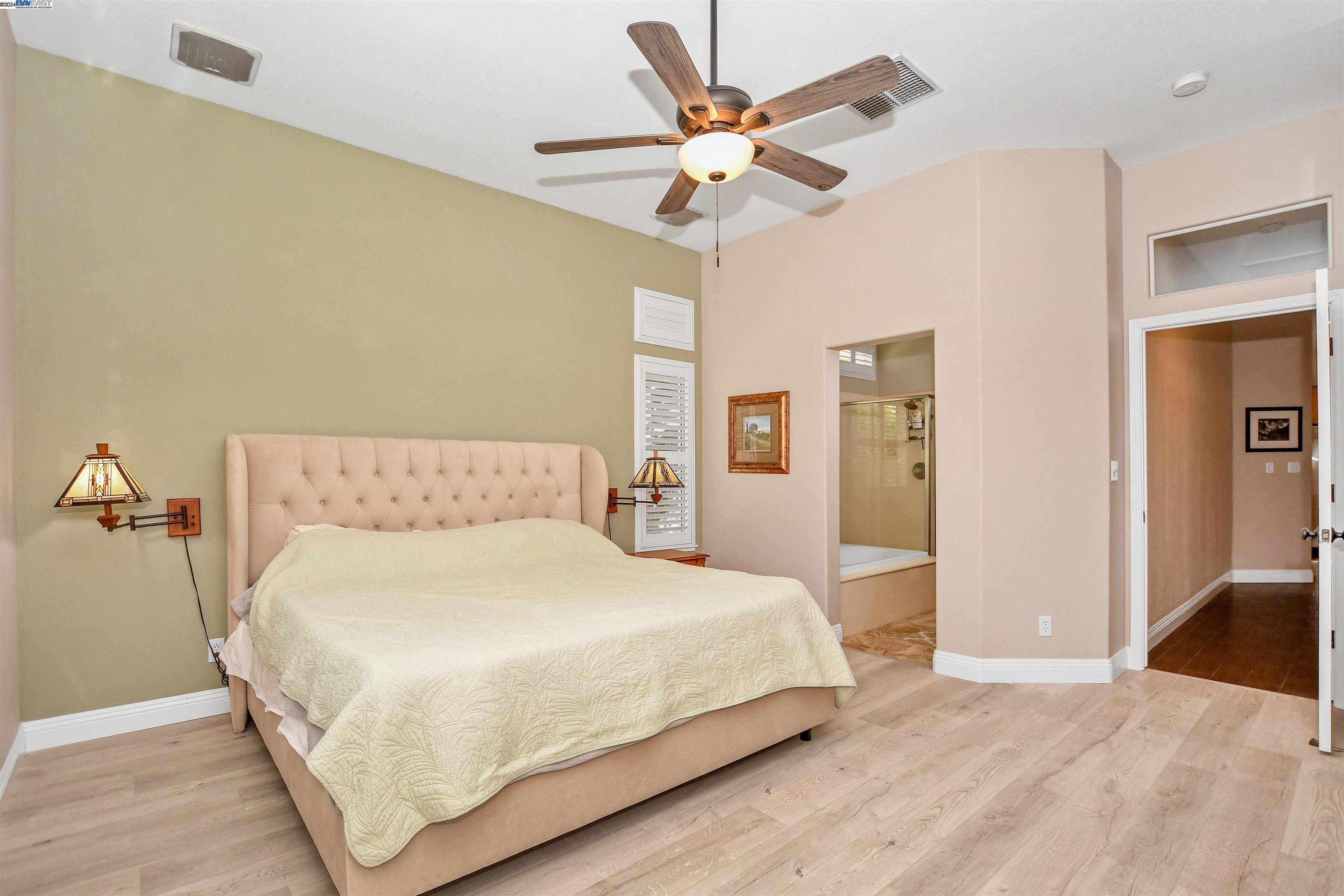 798 Crystal Garden Ct