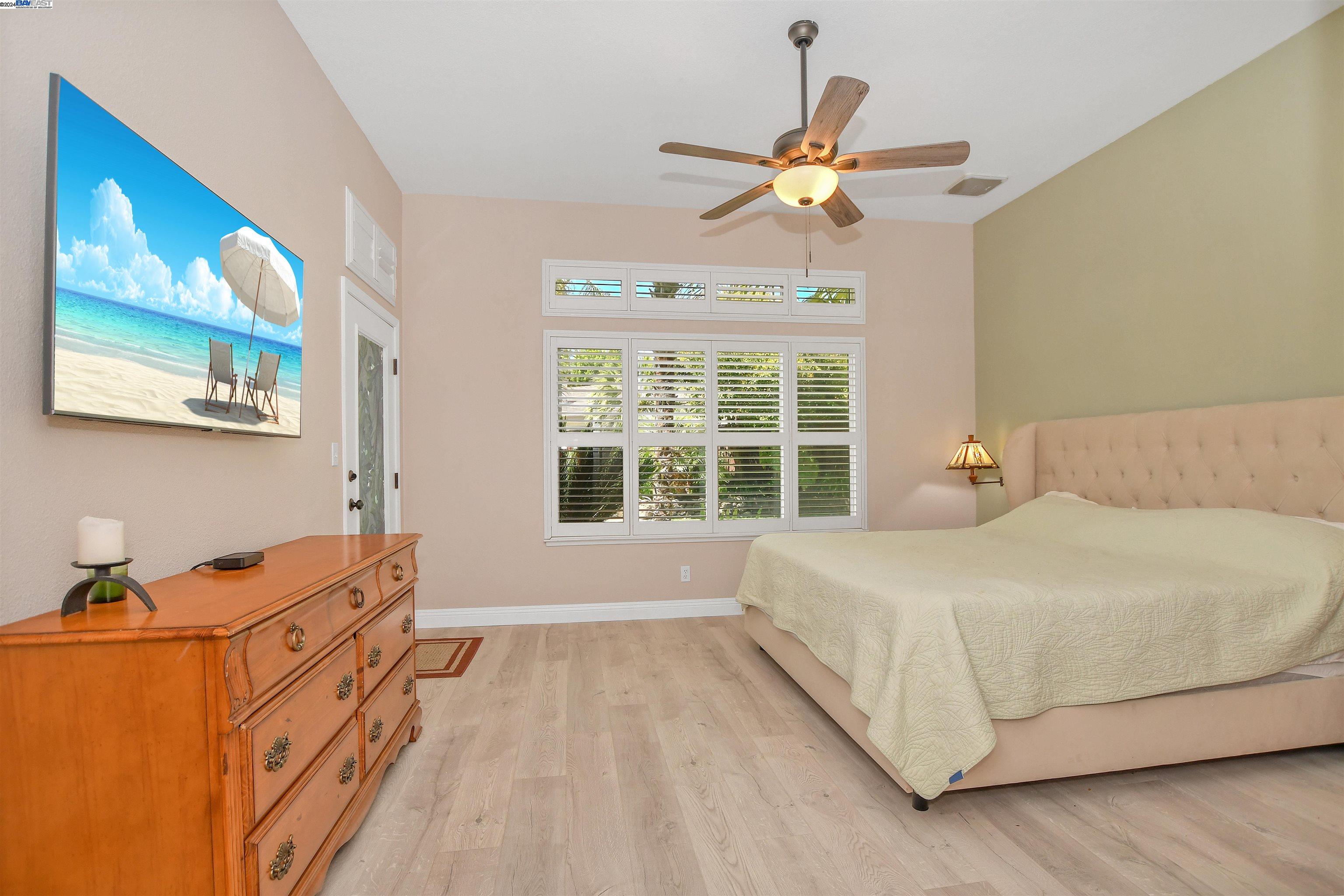 798 Crystal Garden Ct