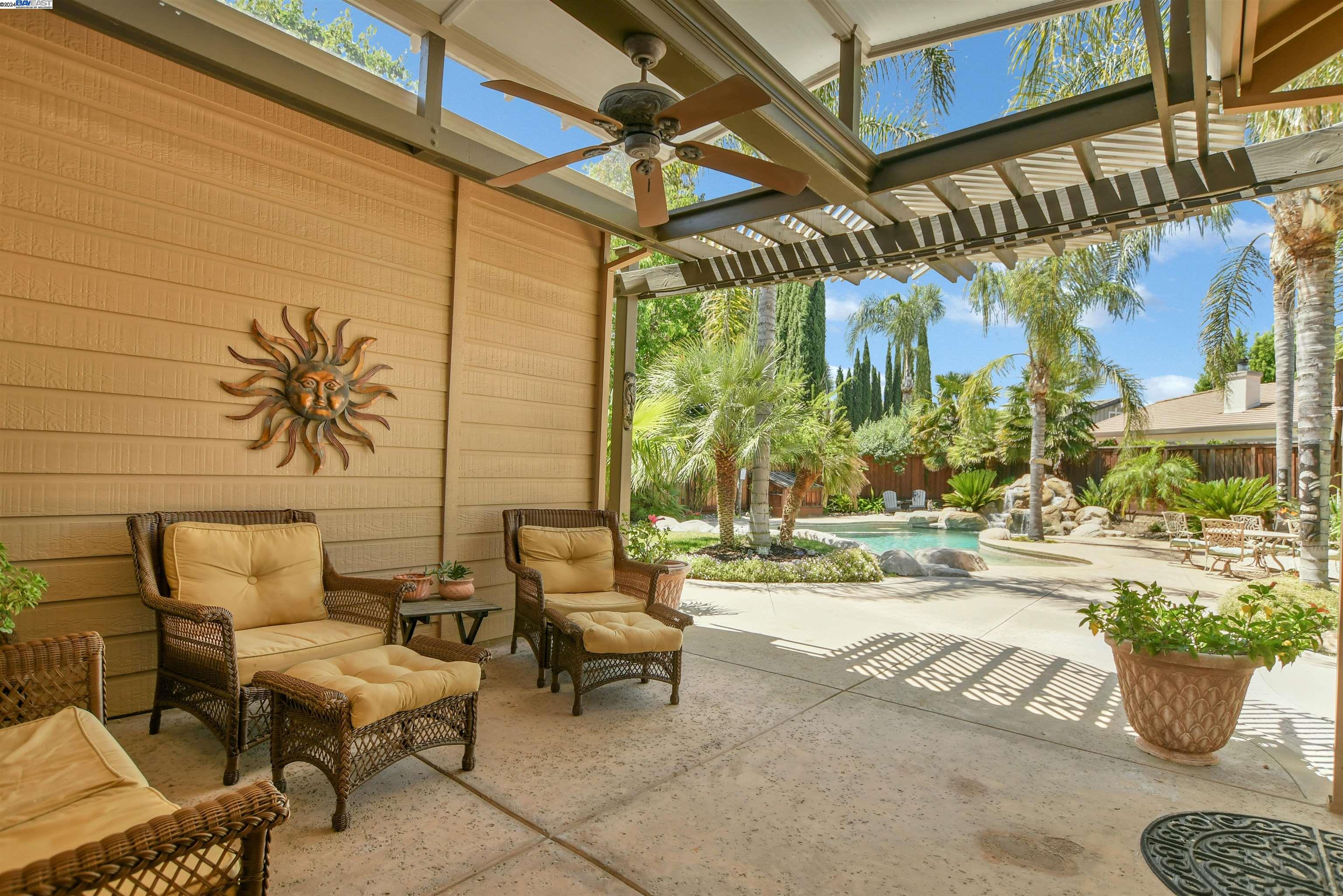 798 Crystal Garden Ct