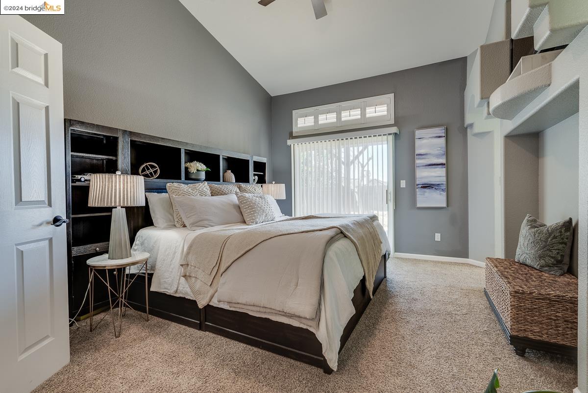 2568 Caddie Ct