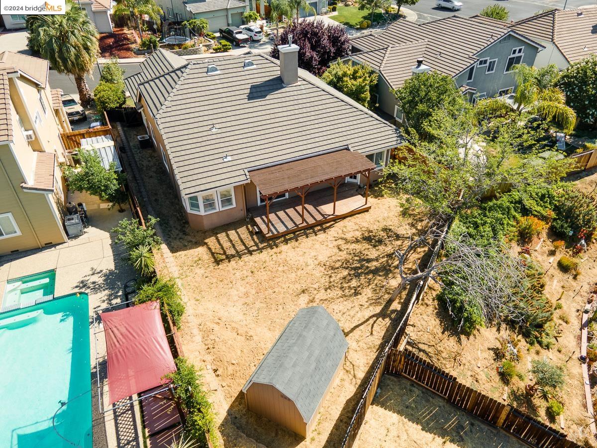 2568 Caddie Ct