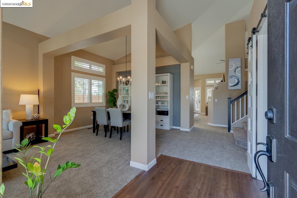2568 Caddie Ct