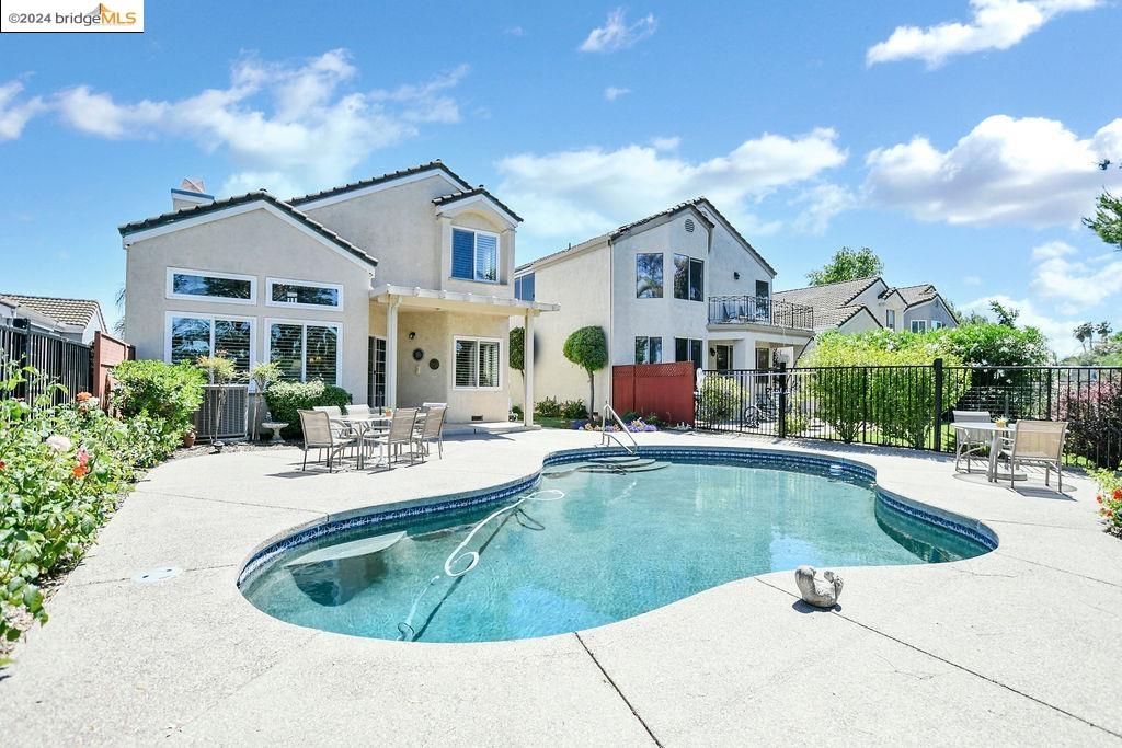 2867 Cherry Hills Dr
