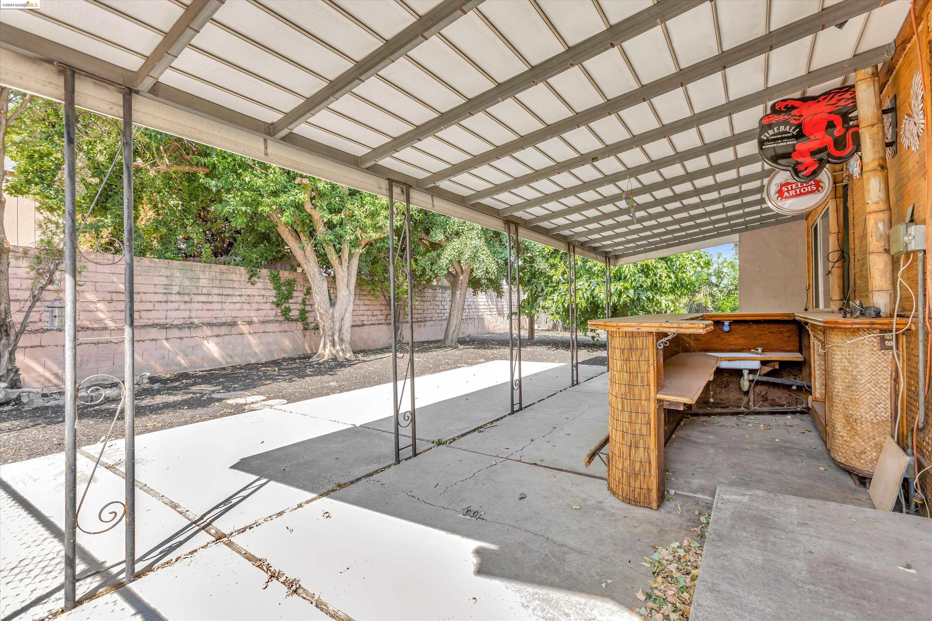 4610 Regina Ln