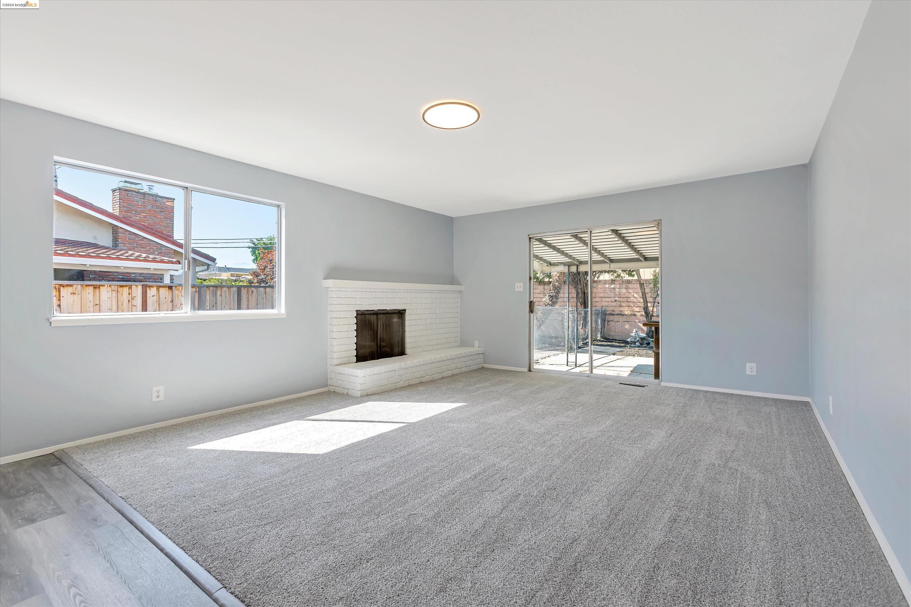 4610 Regina Ln