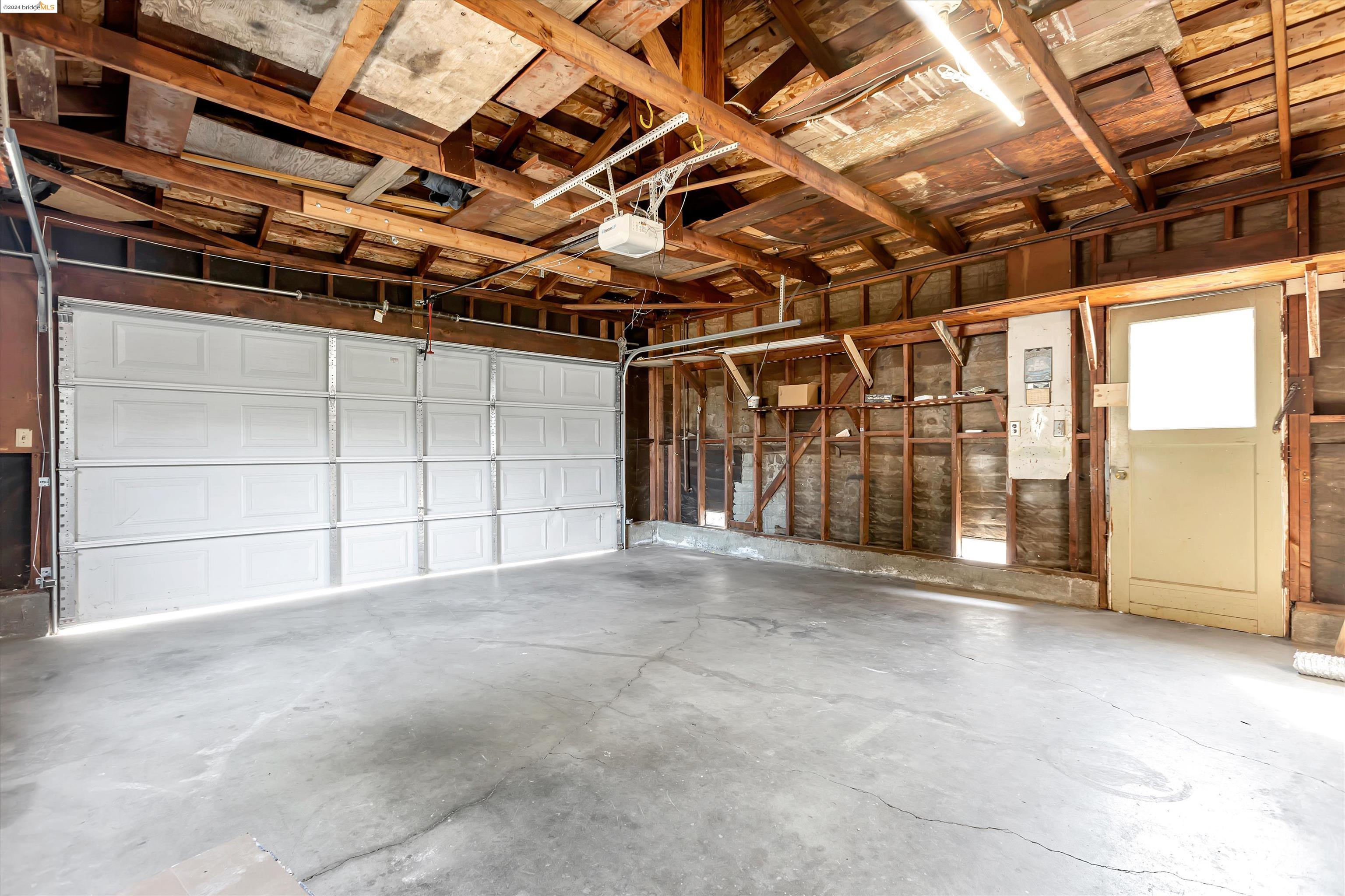 4610 Regina Ln