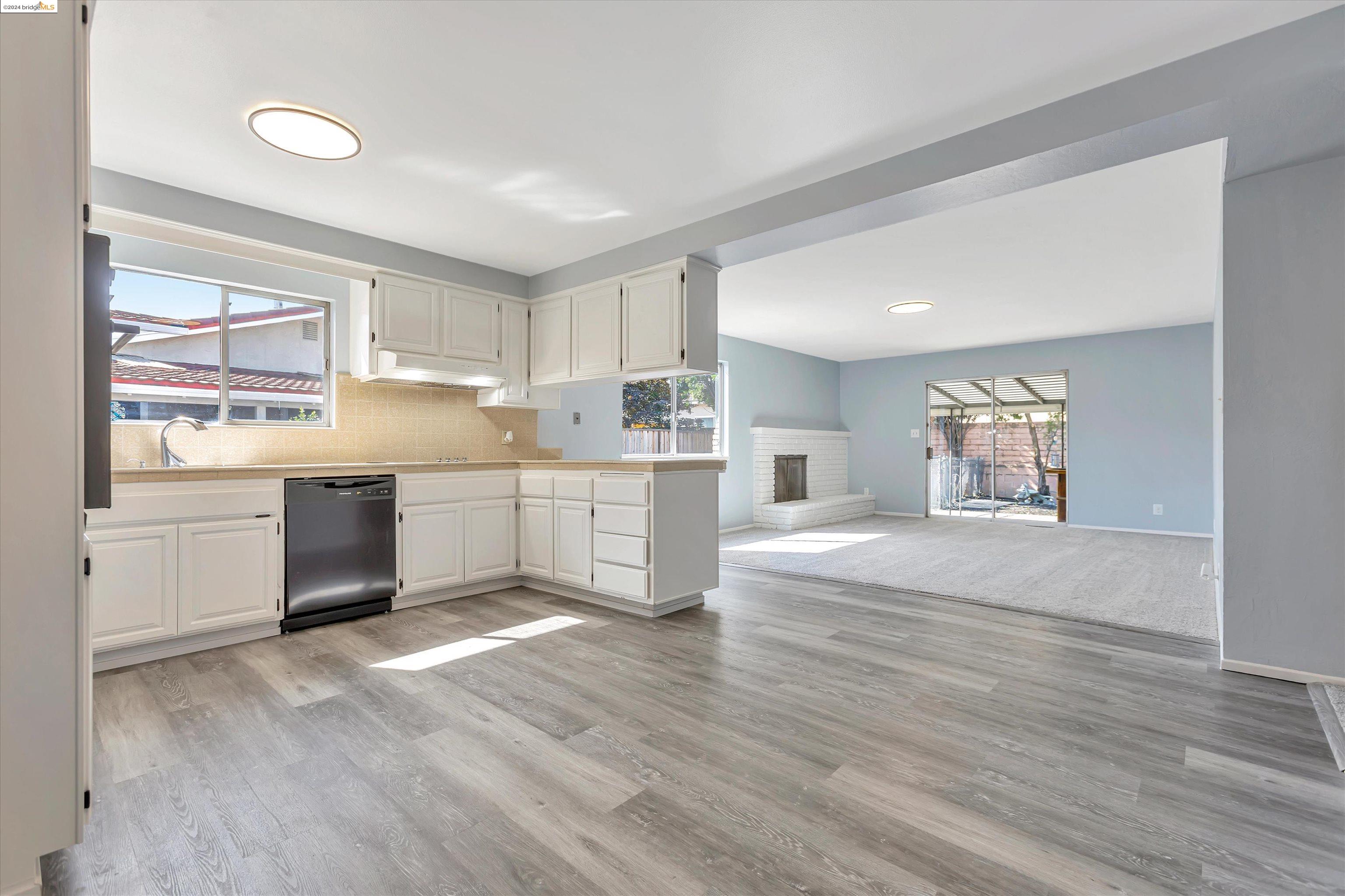 4610 Regina Ln