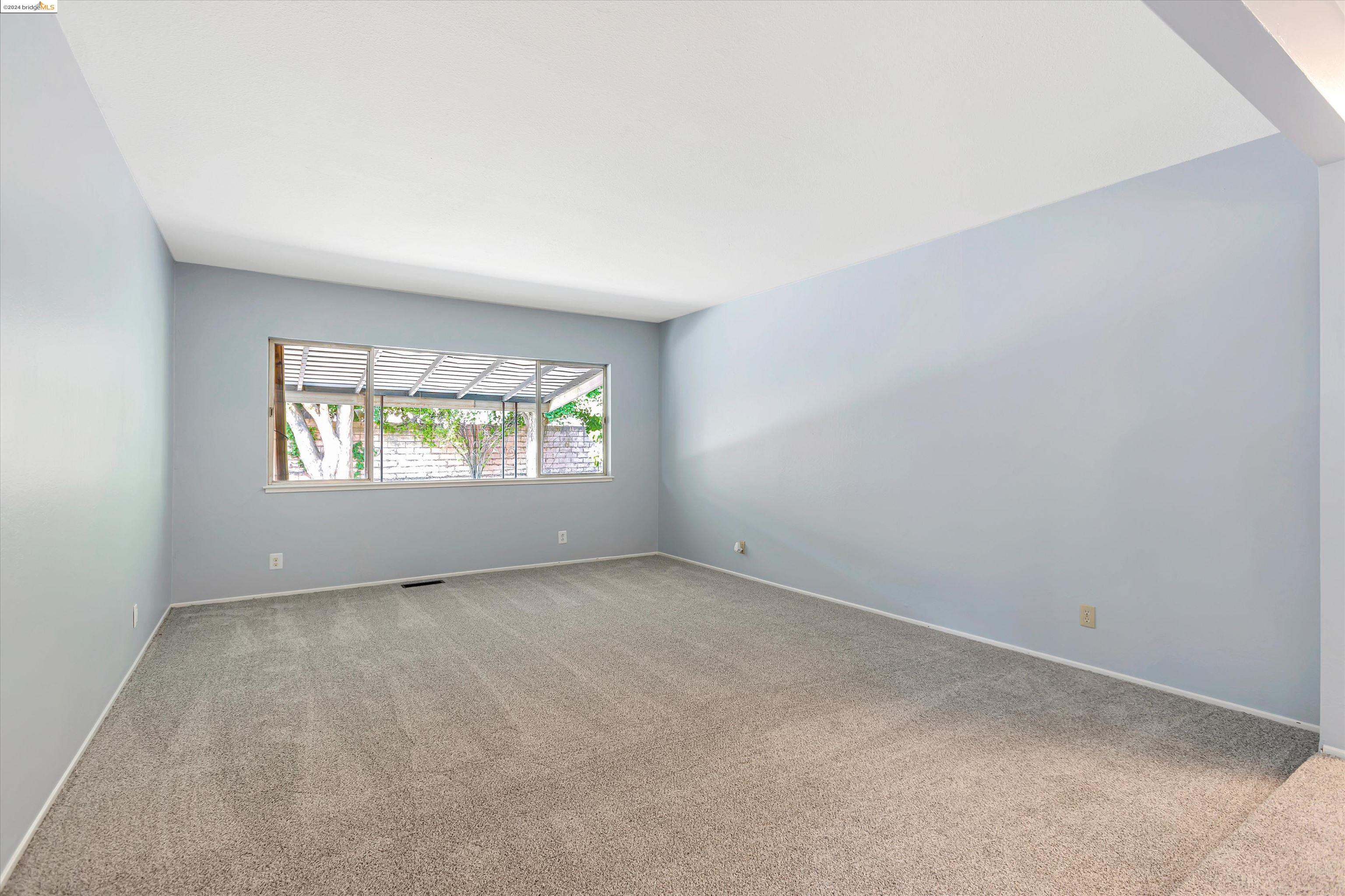 4610 Regina Ln