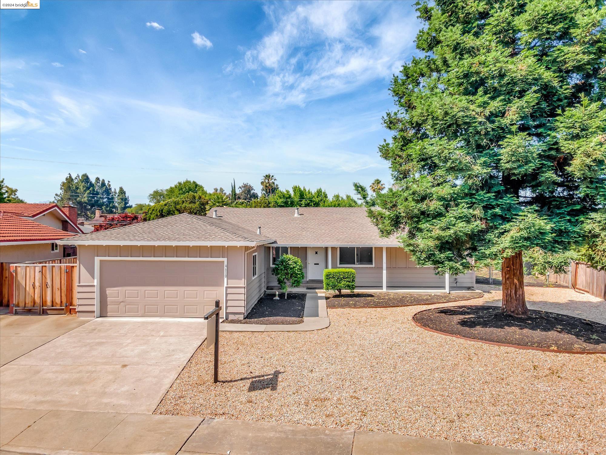 4610 Regina Ln