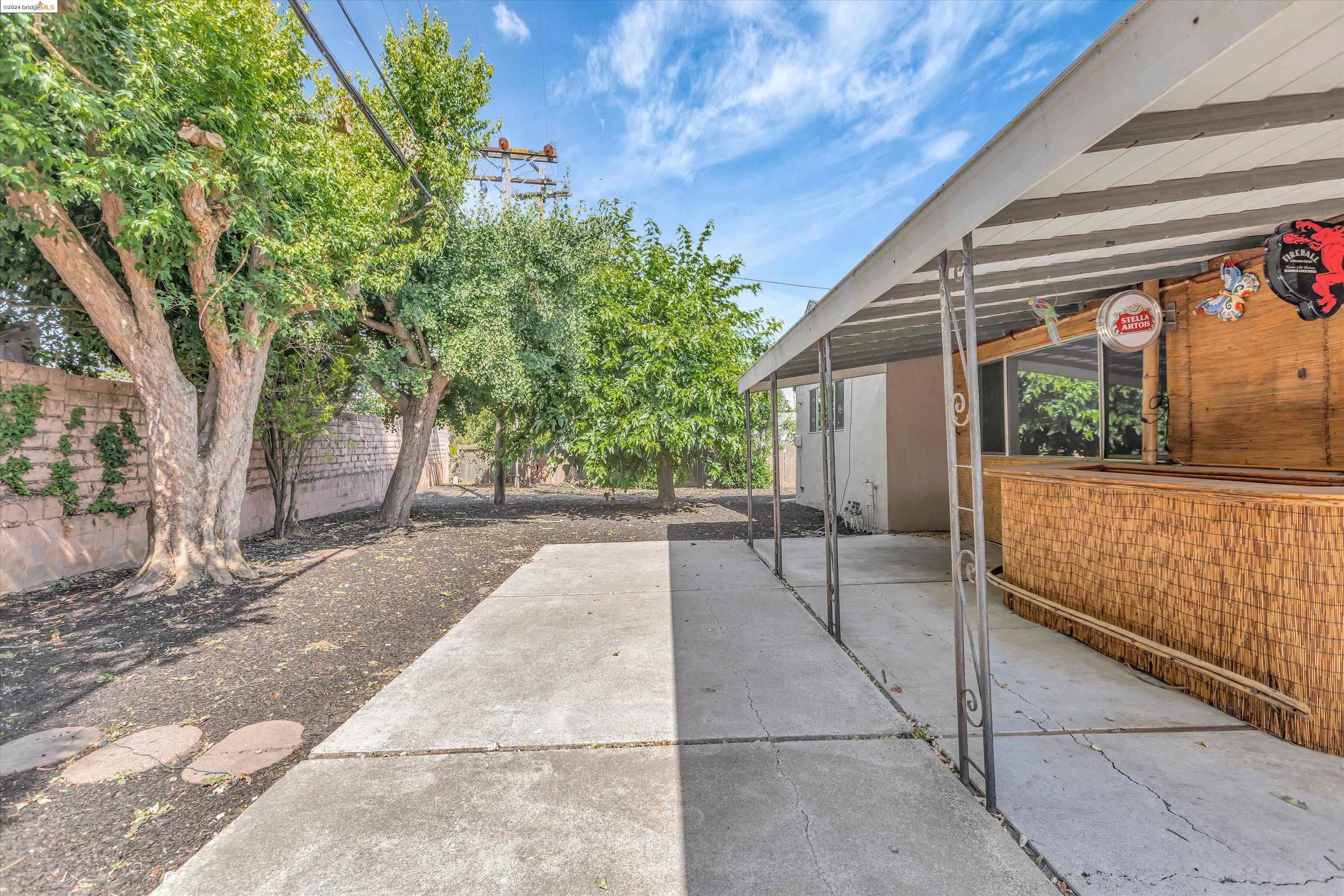 4610 Regina Ln