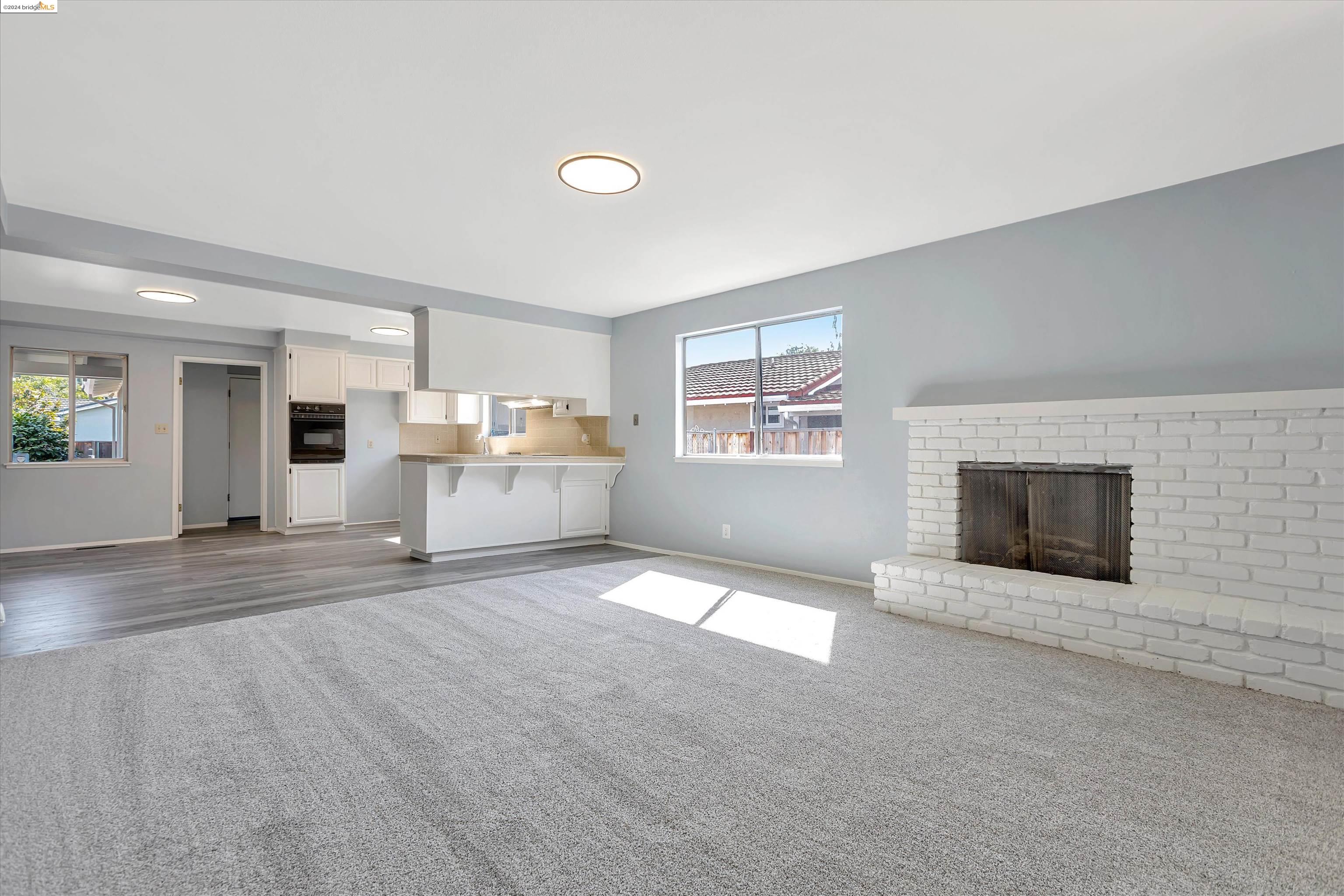 4610 Regina Ln