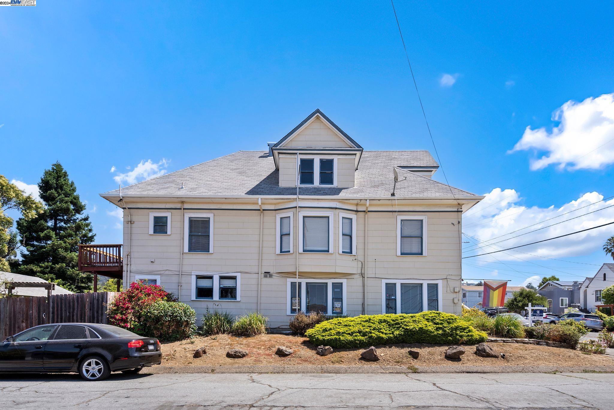 3803 Midvale Ave