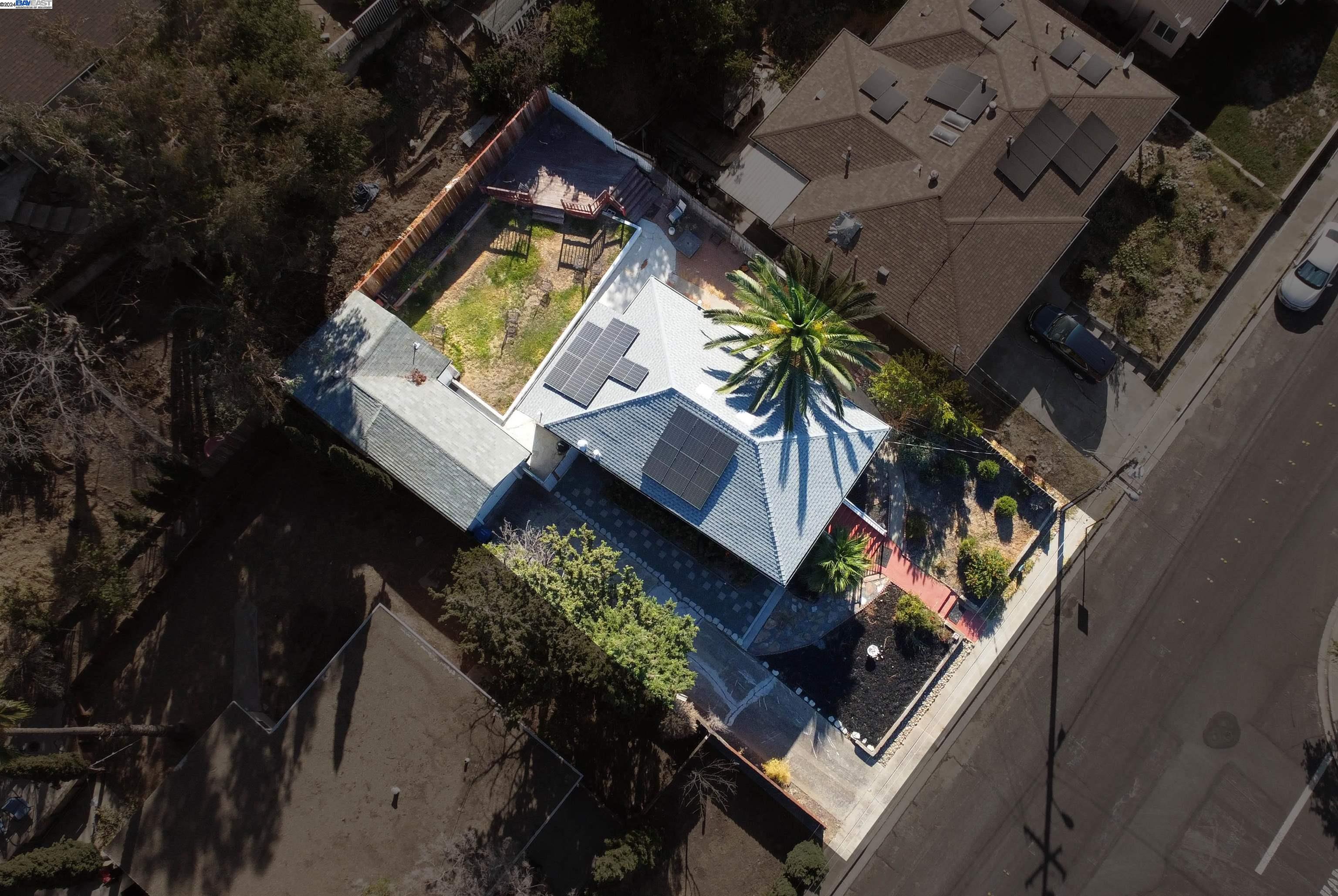 414 SHADDICK DRIVE