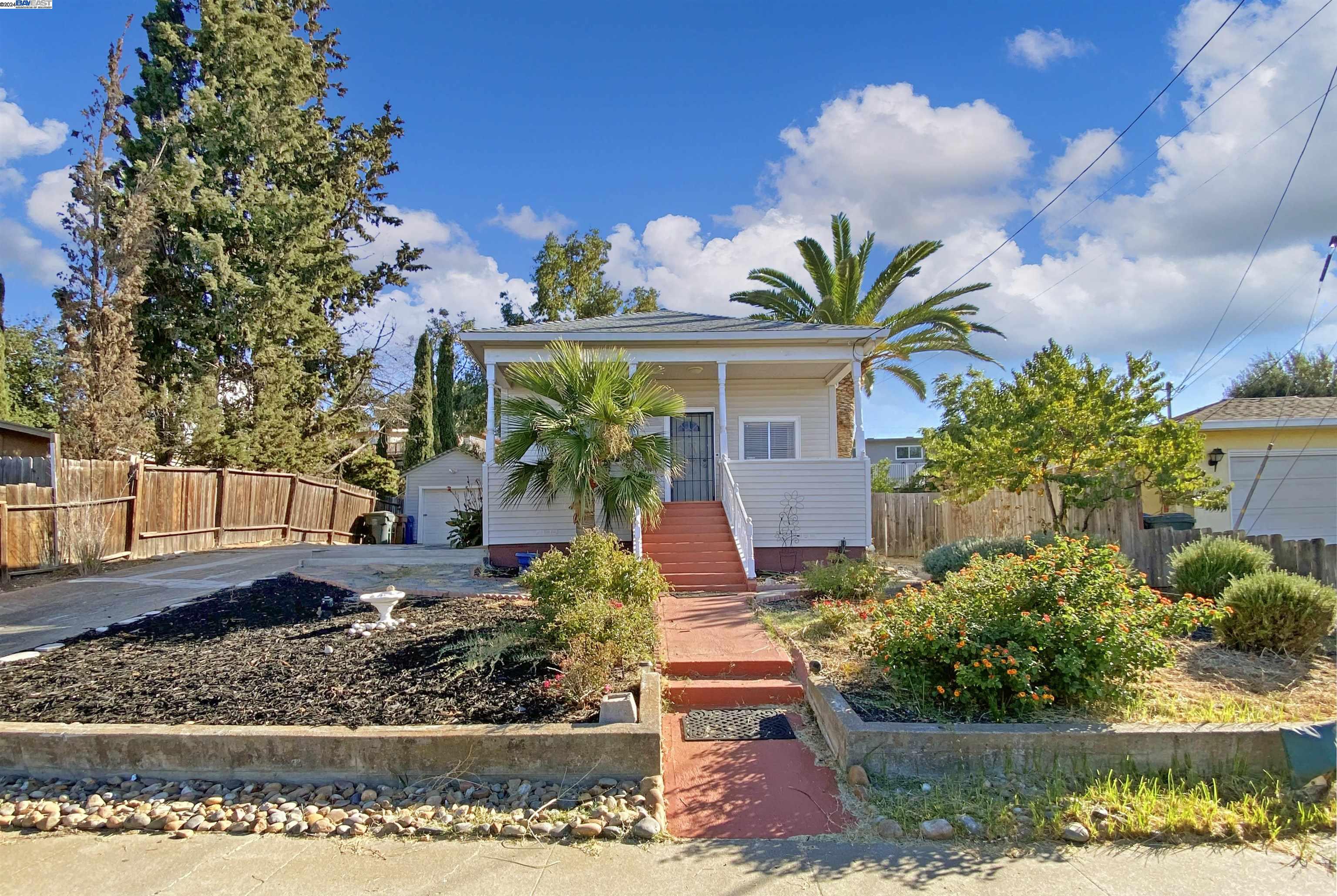 414 SHADDICK DRIVE