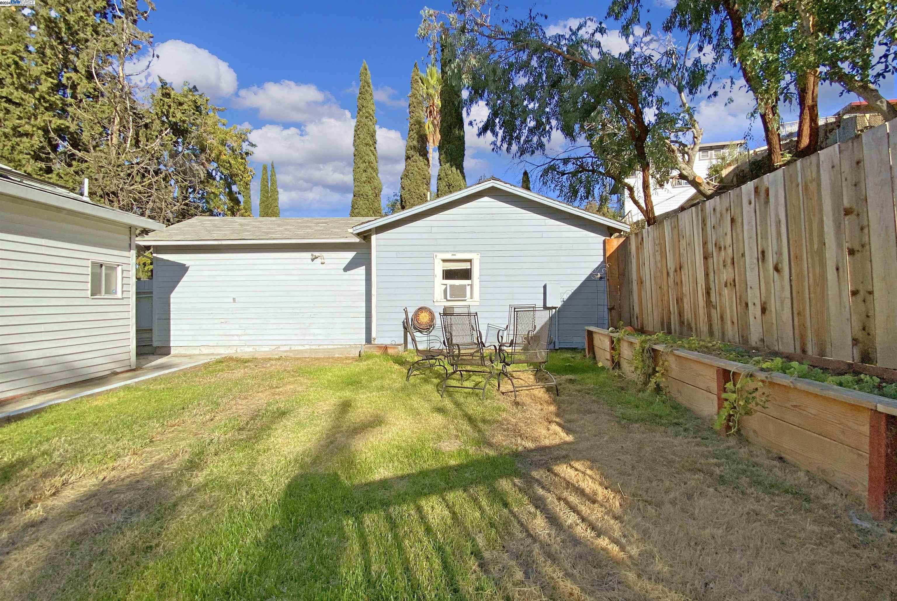 414 SHADDICK DRIVE