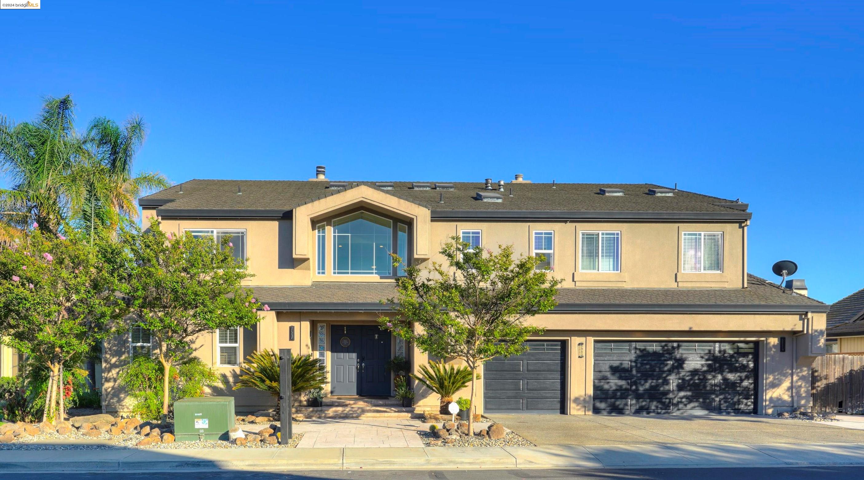 3952 Lighthouse Pl