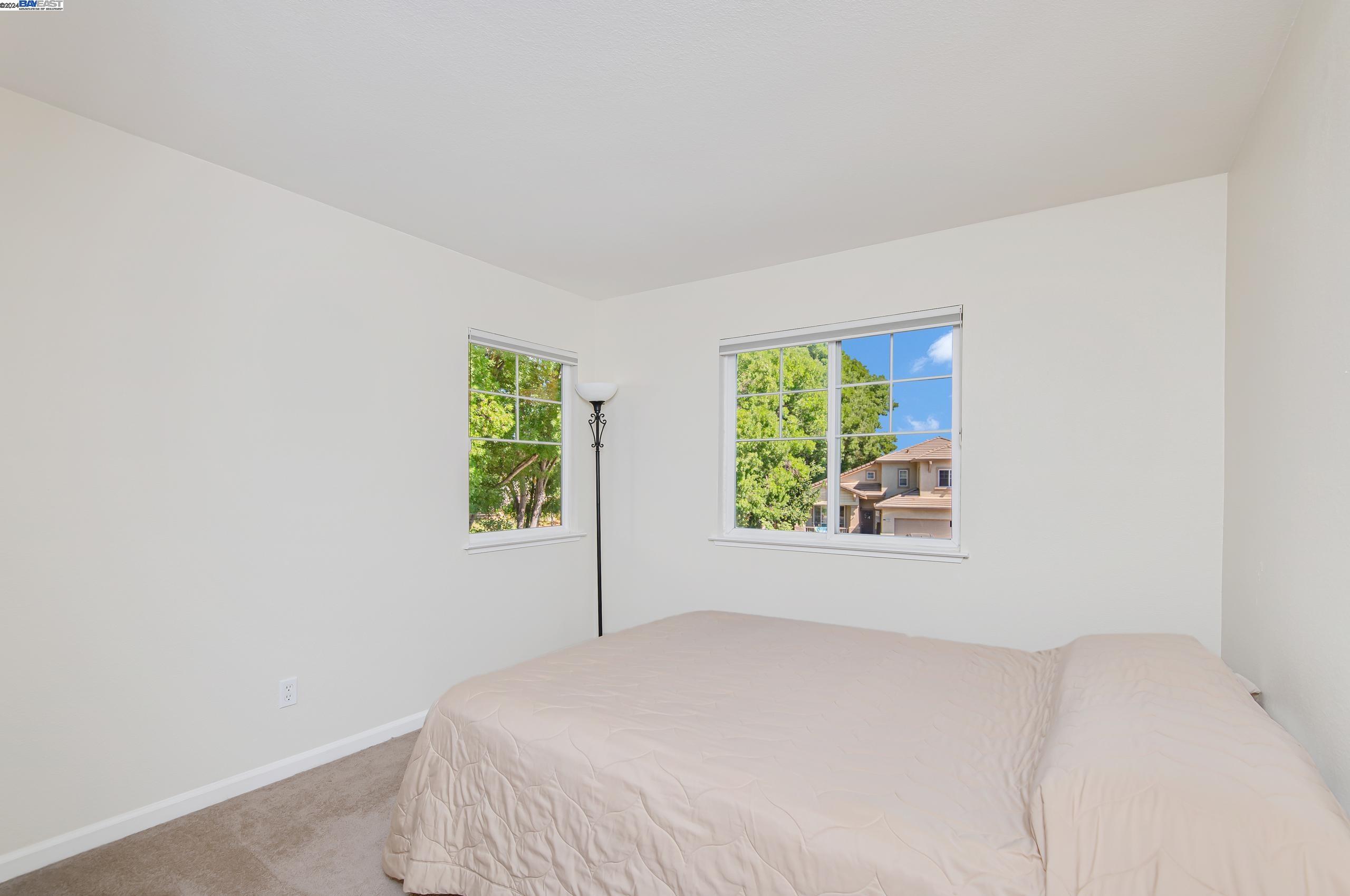 752 Allen Ct