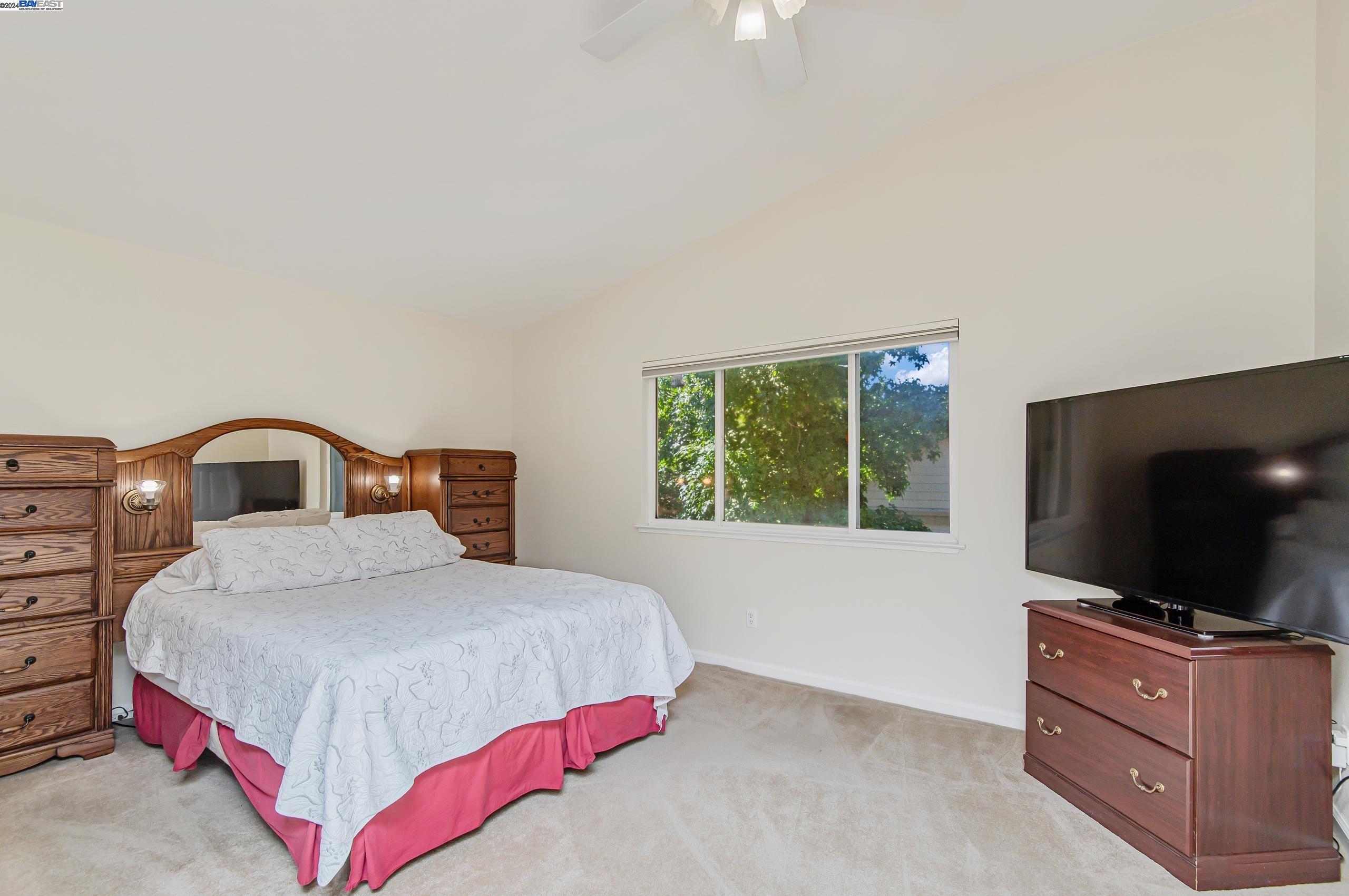 752 Allen Ct