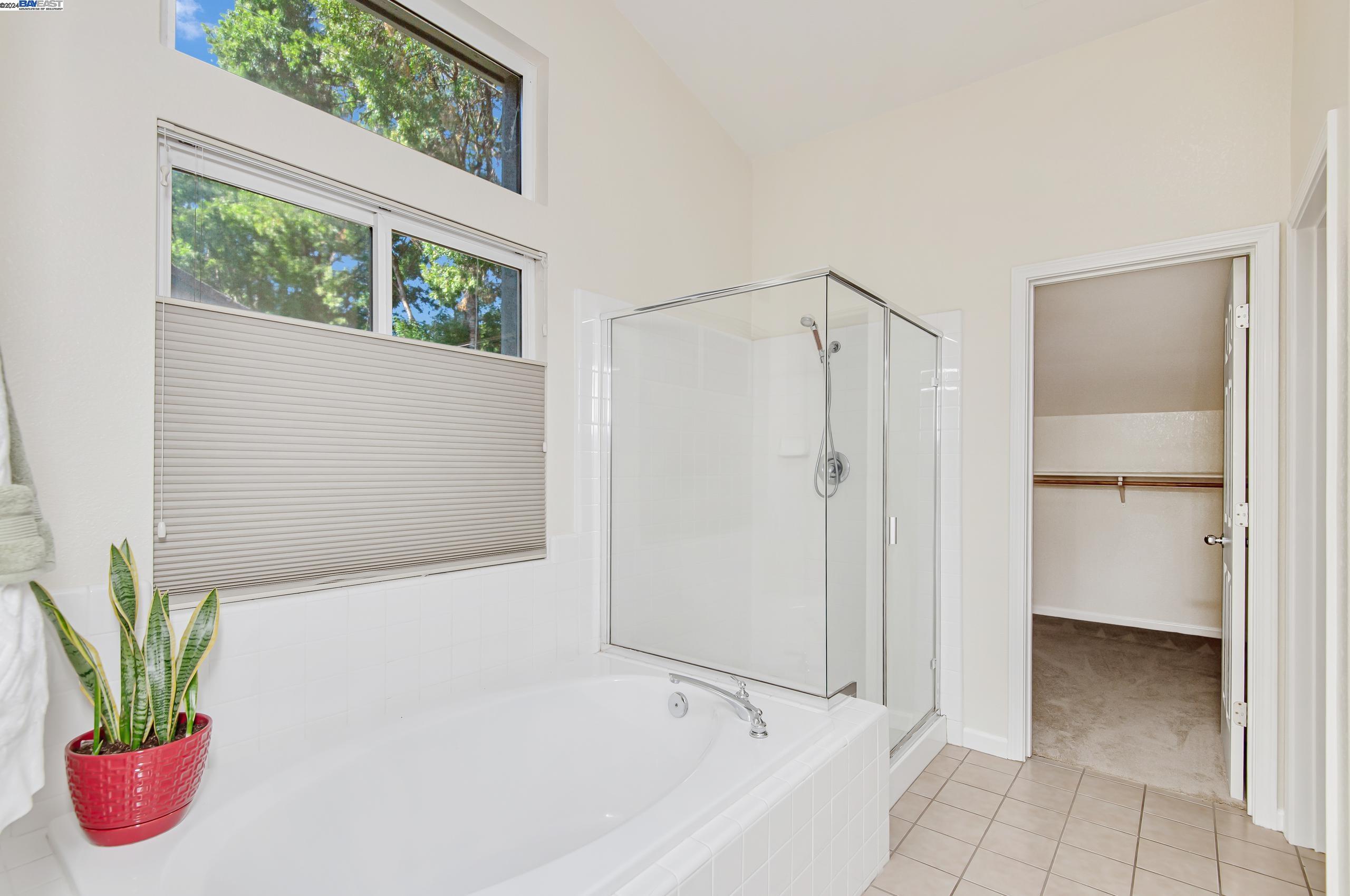 752 Allen Ct