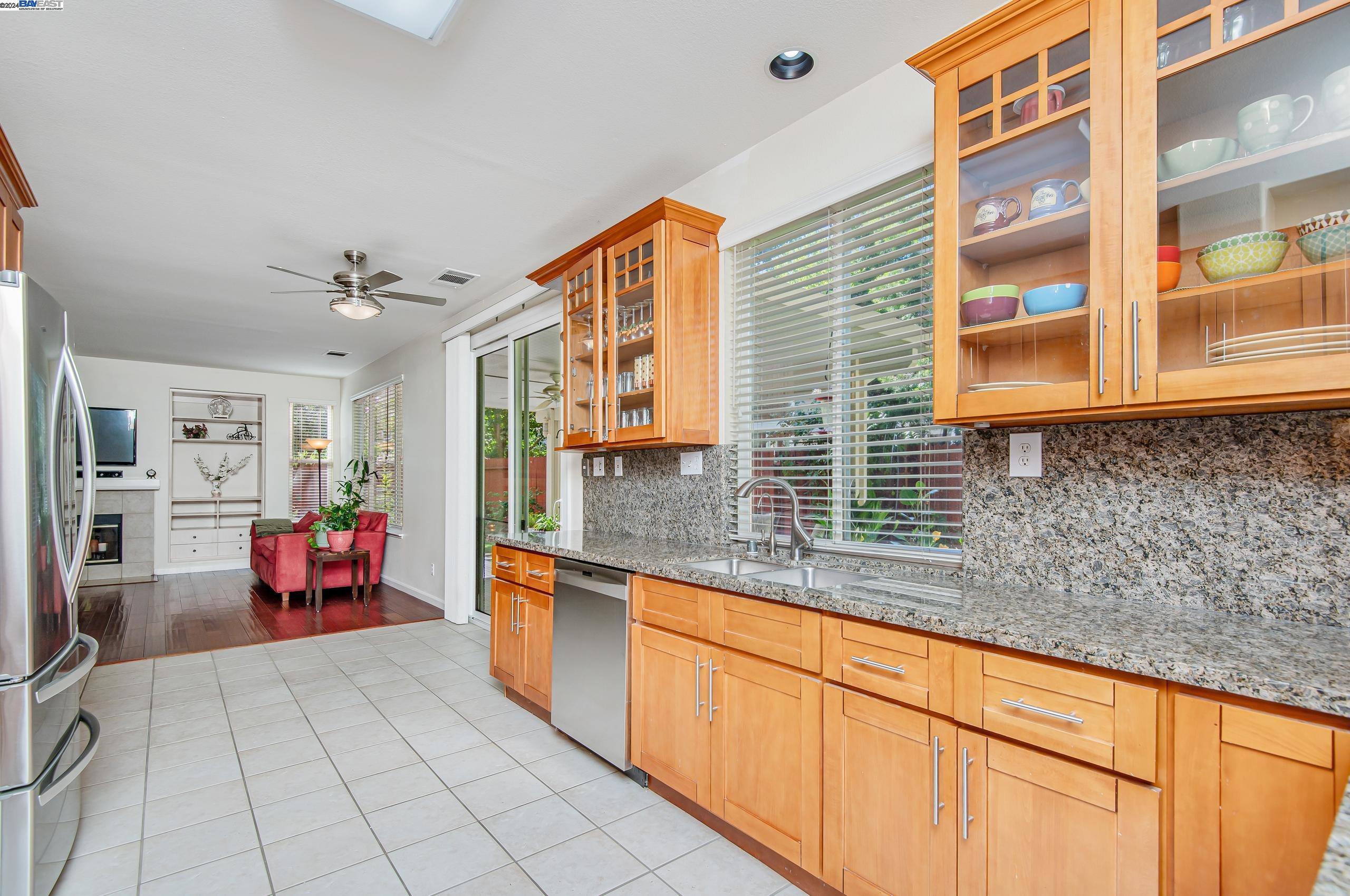 752 Allen Ct