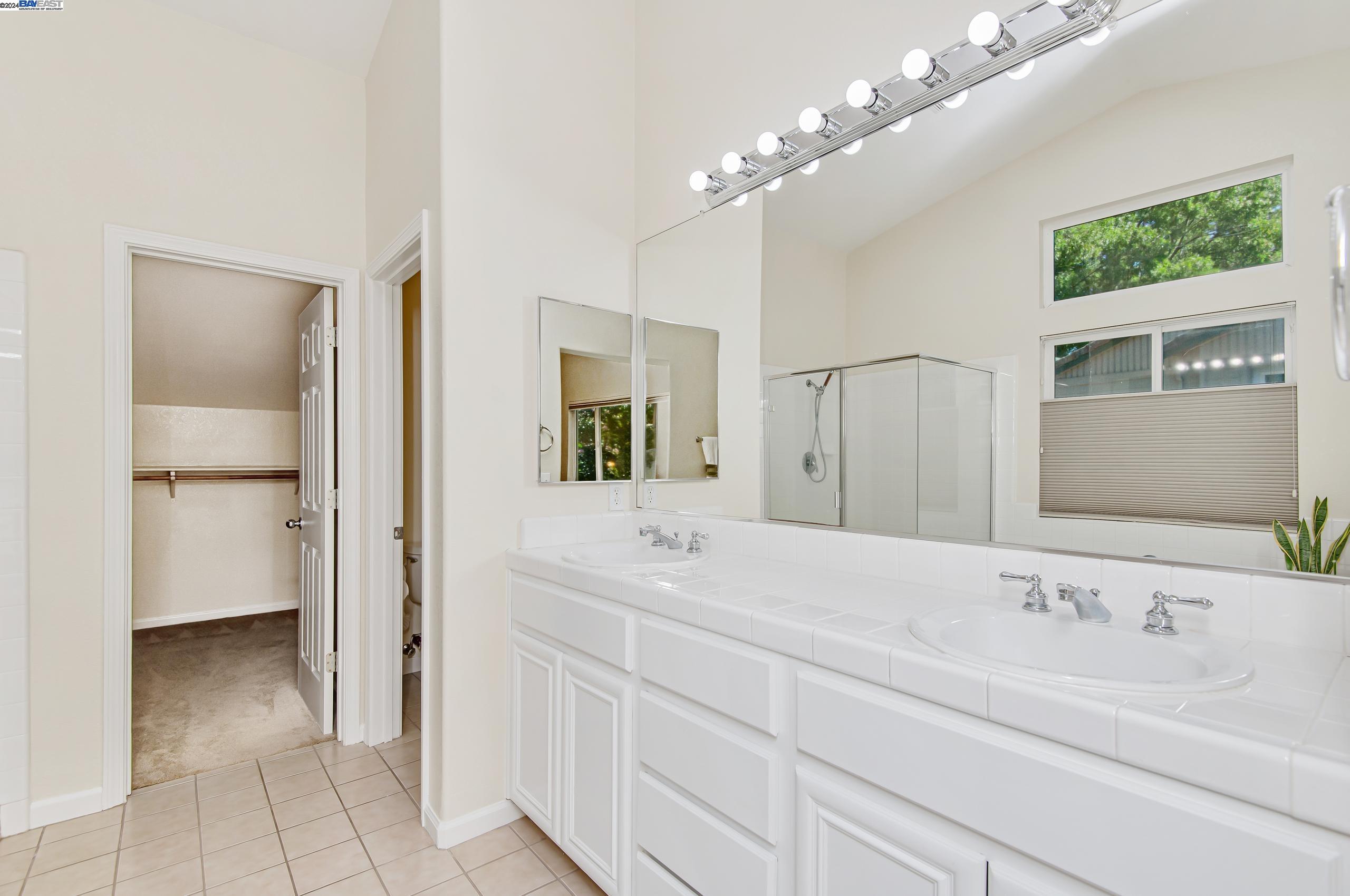 752 Allen Ct