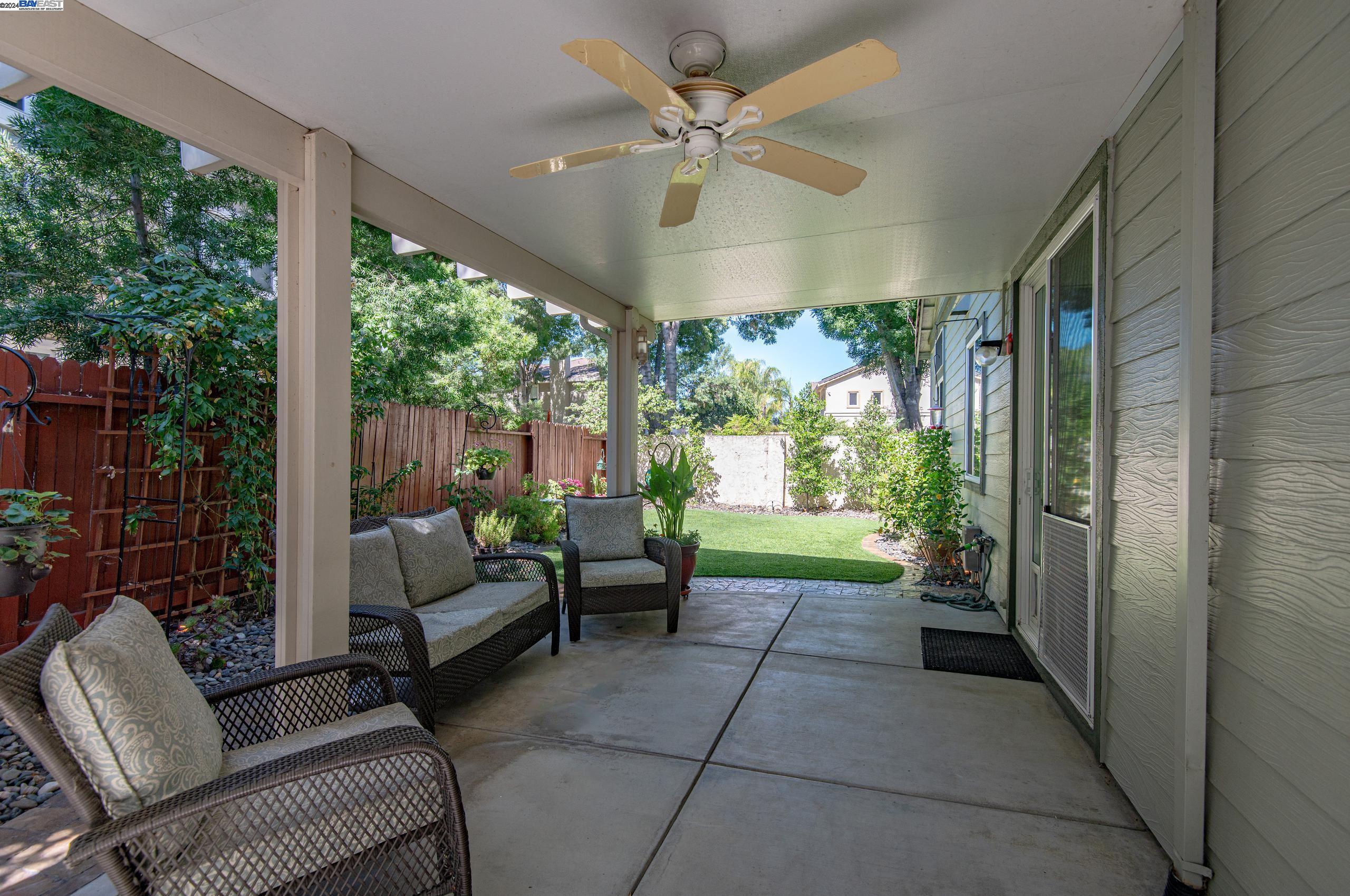 752 Allen Ct