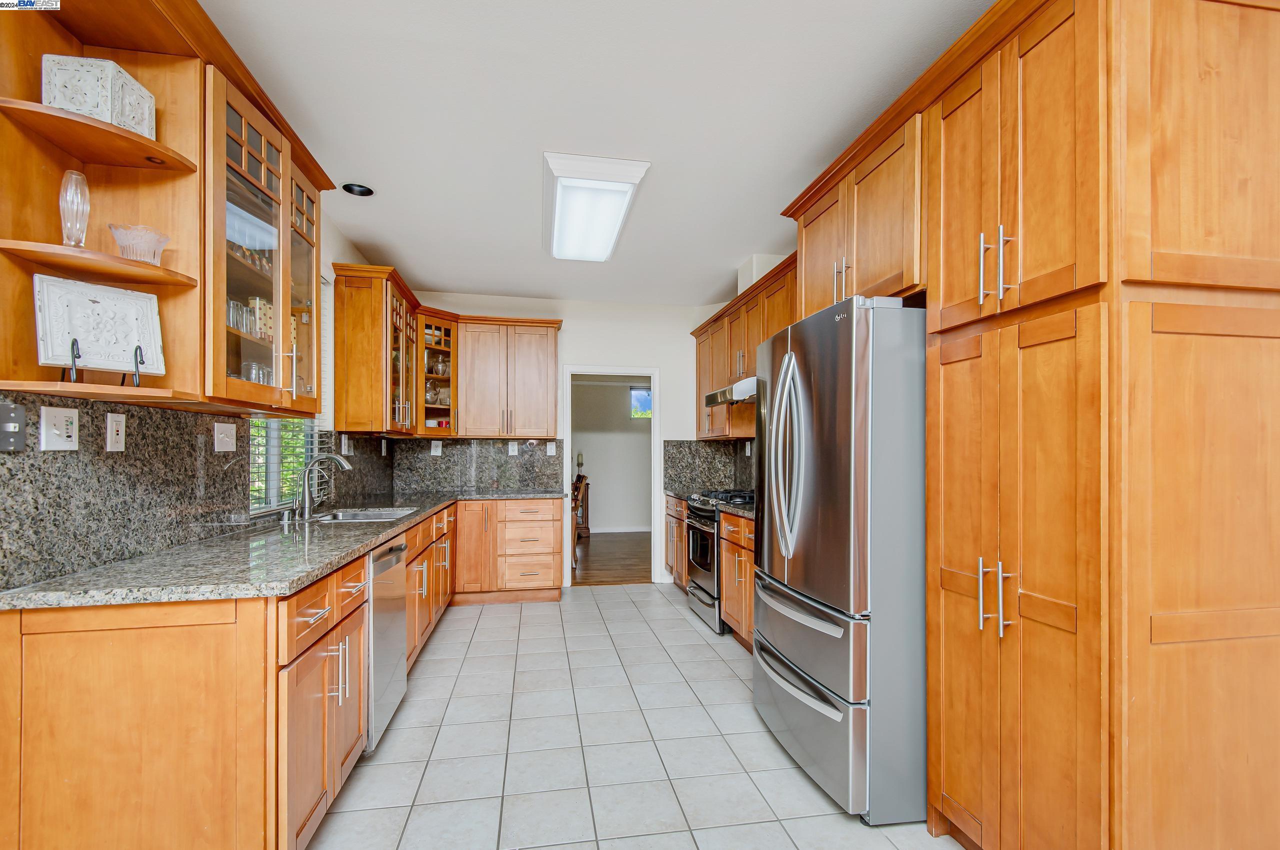 752 Allen Ct