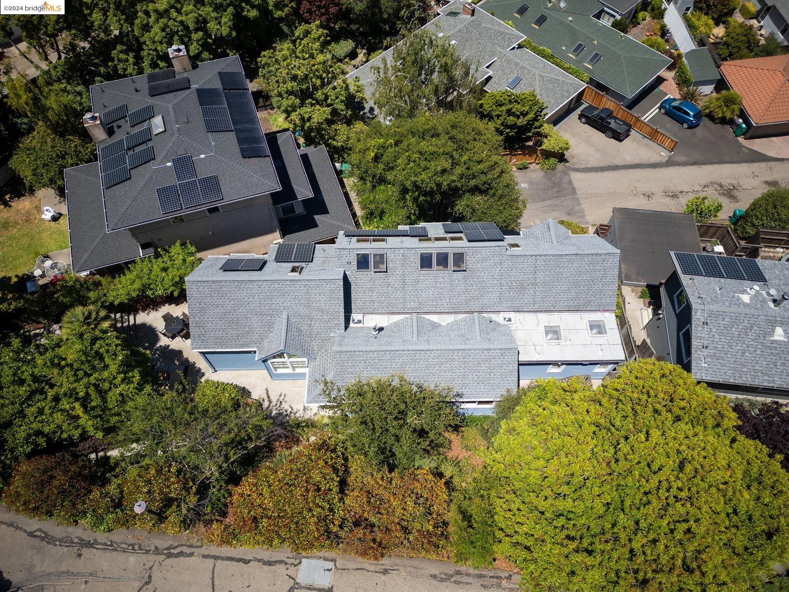 311 Mandalay Rd