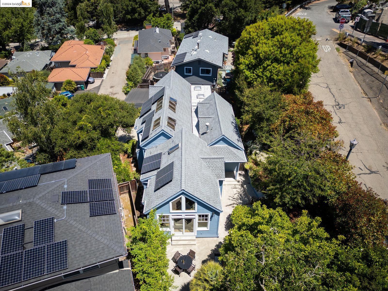 311 Mandalay Rd