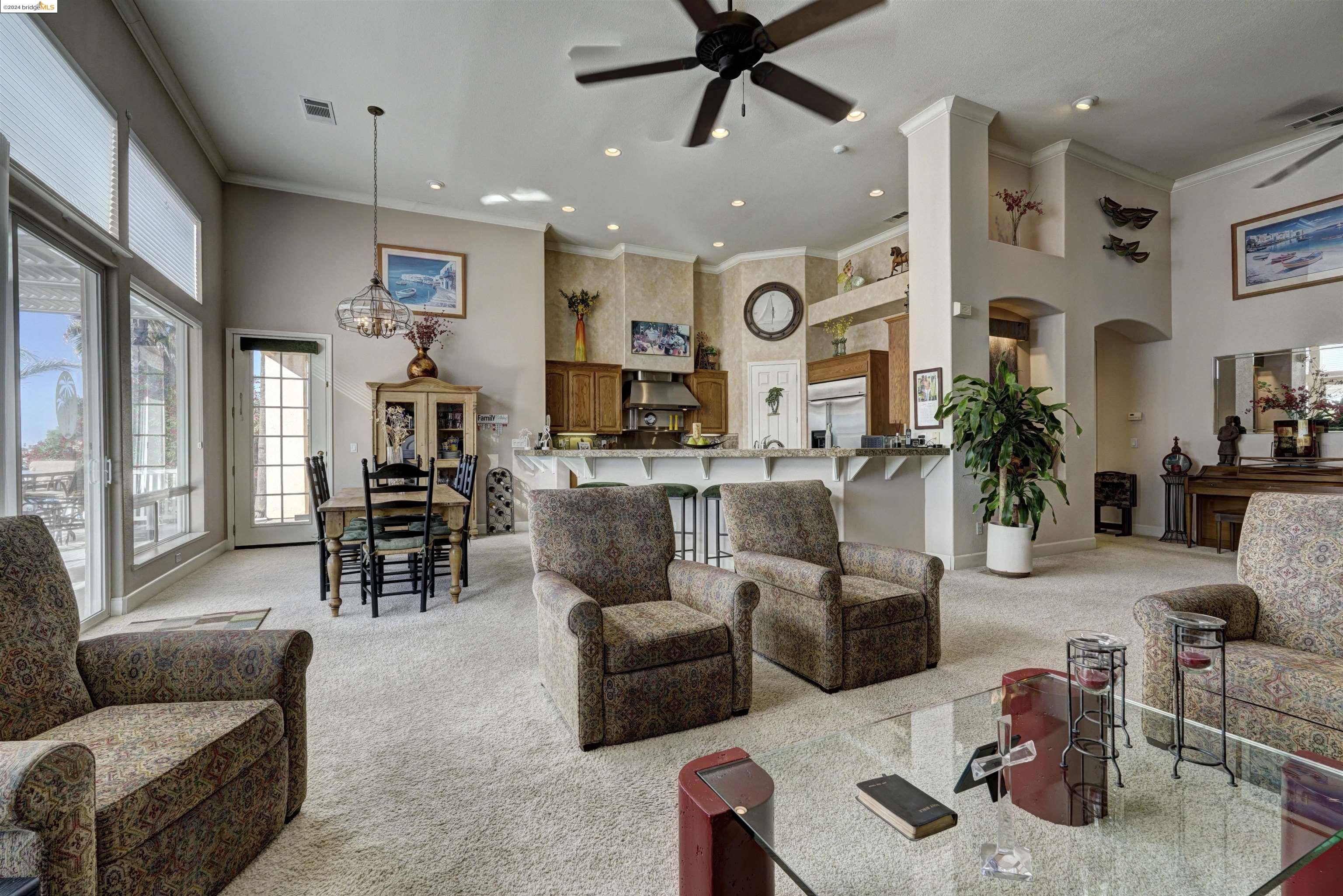 3937 Lighthouse Pl