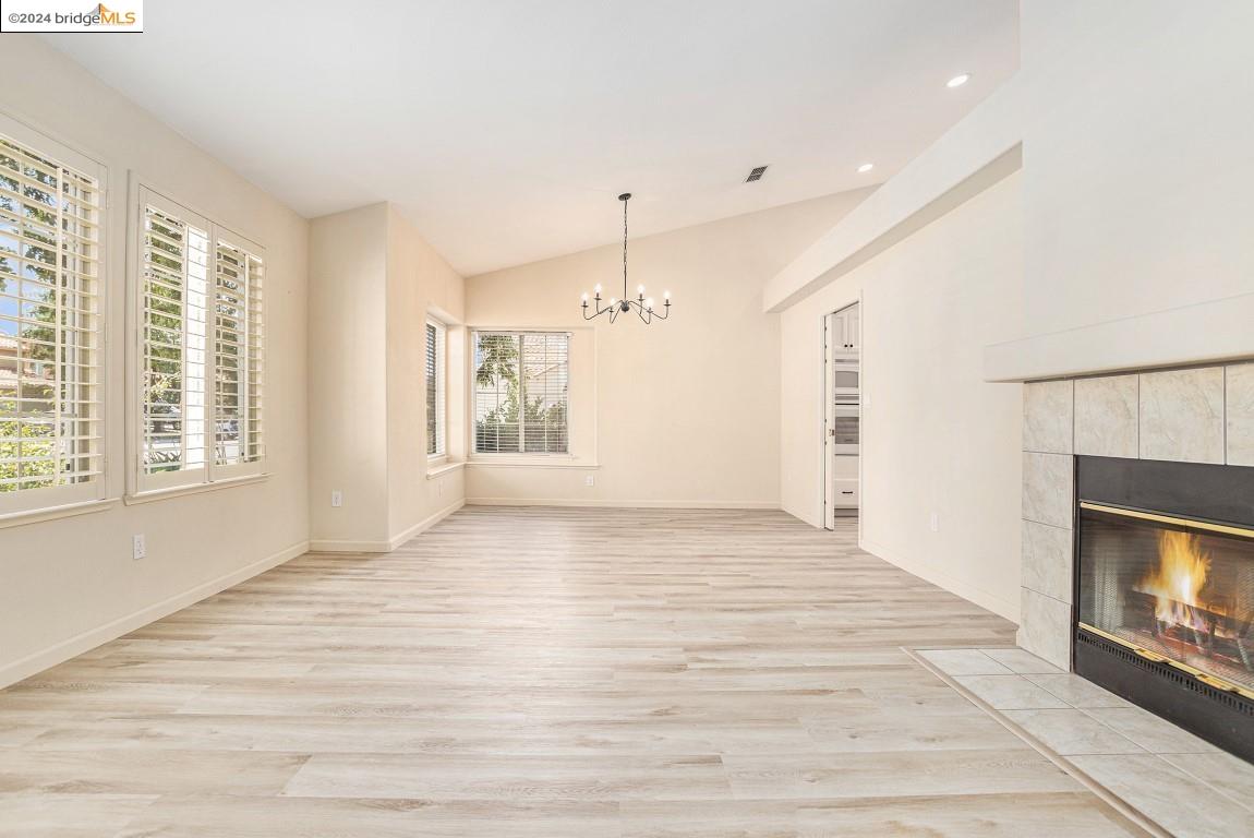 1221 Ocean Ct