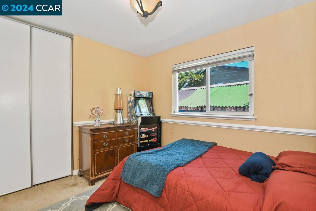 3305 Bluejay Drive