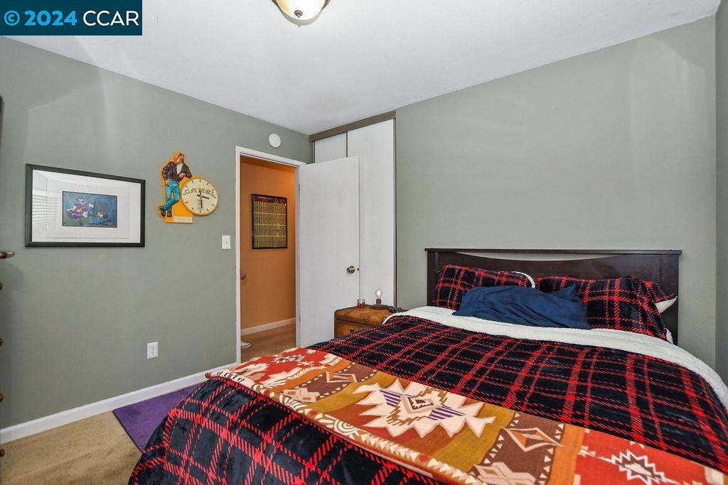 3305 Bluejay Drive